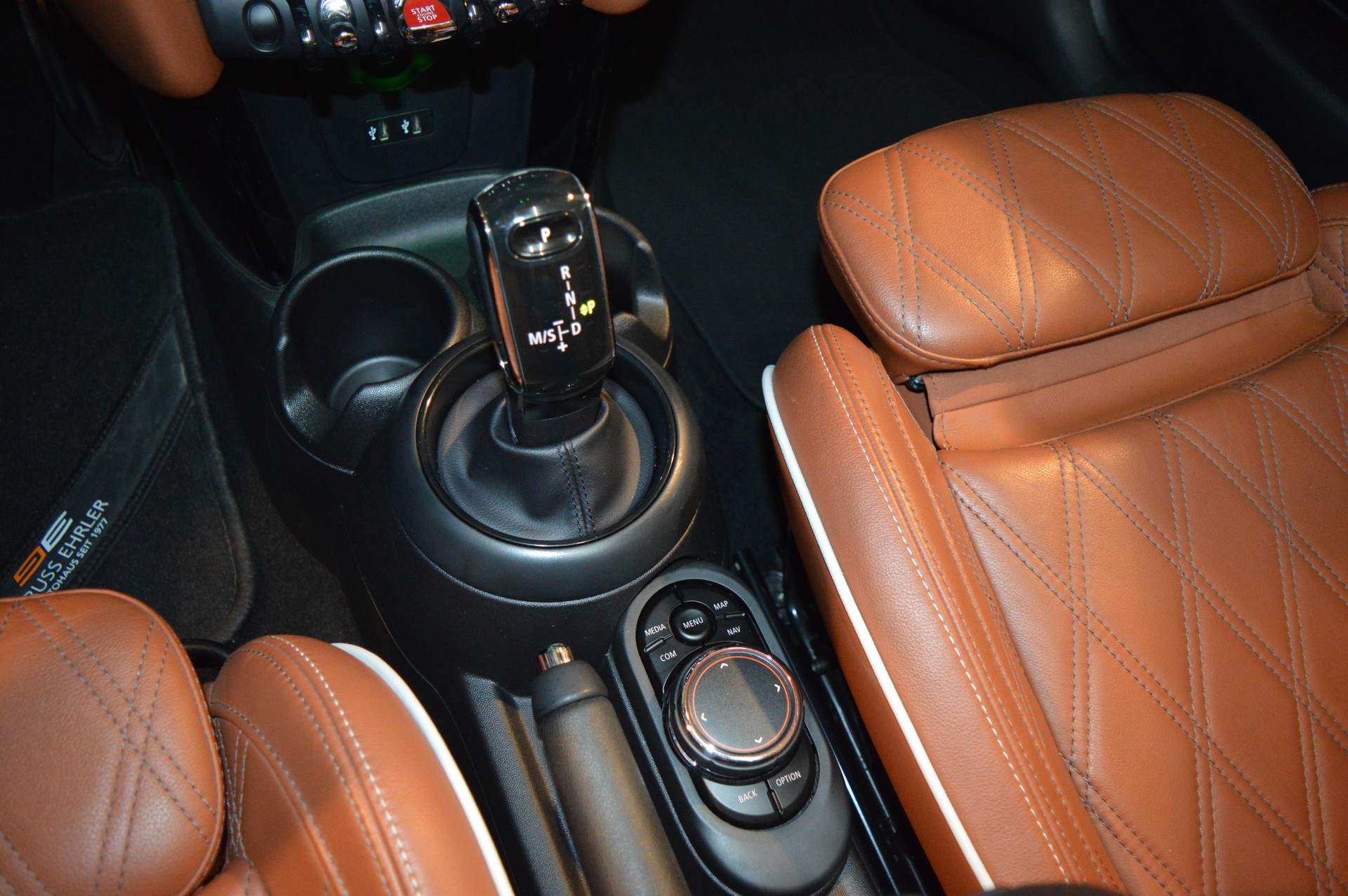 MINI Cooper S Cabriolet DKG-image-19