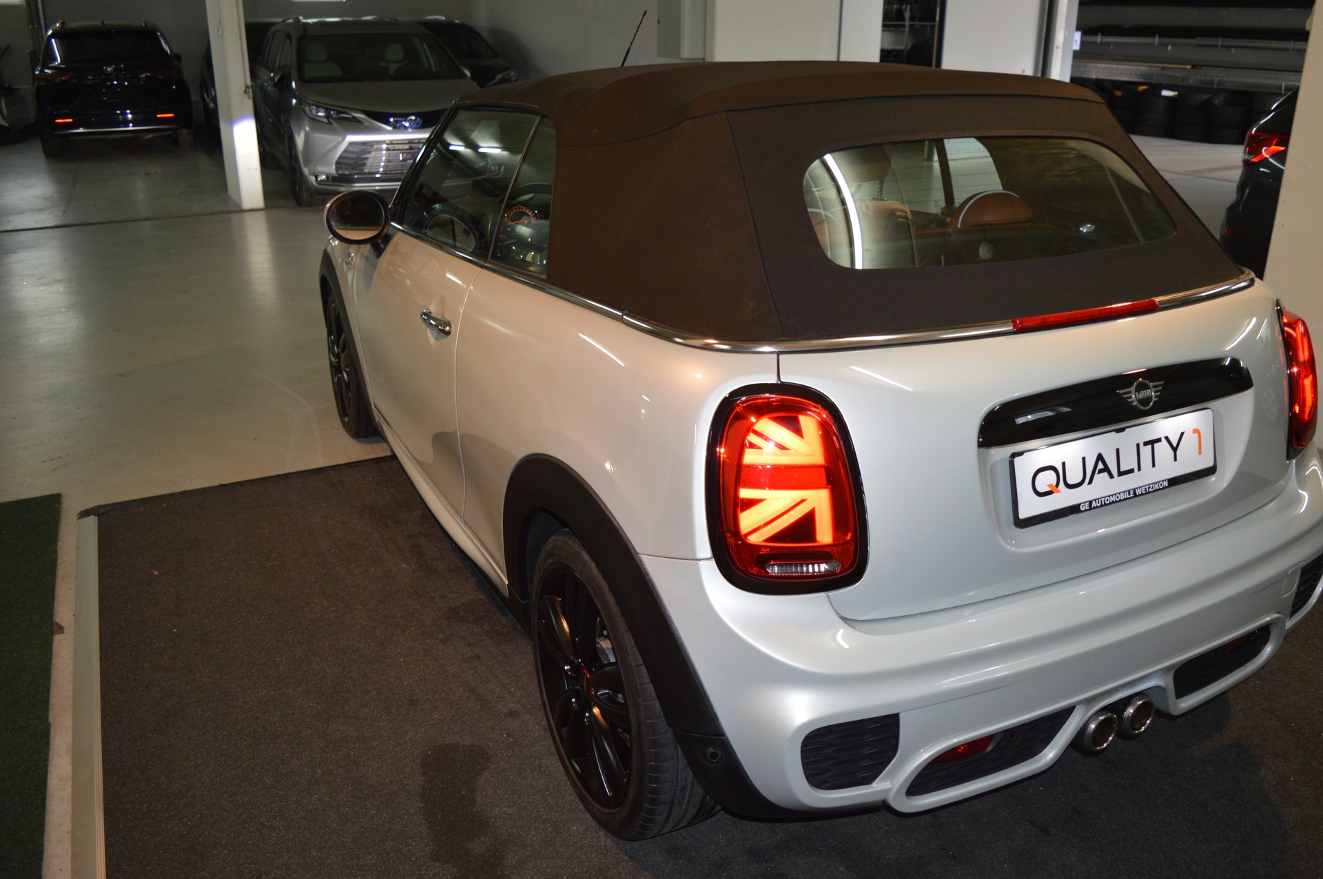 MINI Cooper S Cabriolet DKG-image-10
