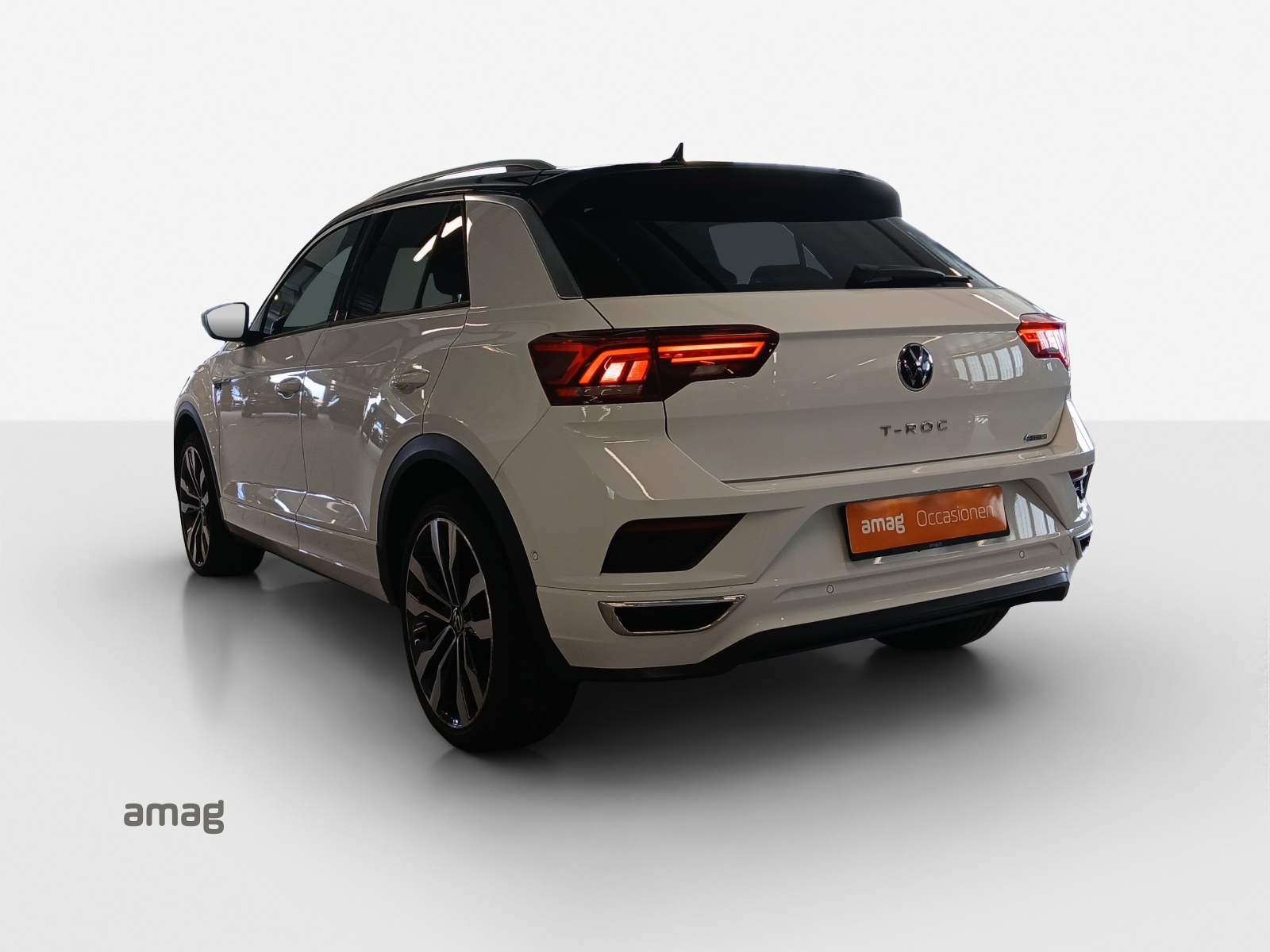VW T-Roc 2.0 TSI Sport DSG 4Motion-showroom-element-2