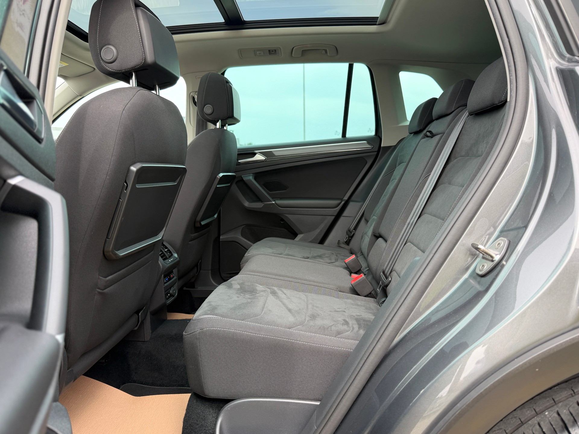 VW Tiguan 2.0 TDI SCR Highline 4Motion DSG-image-19