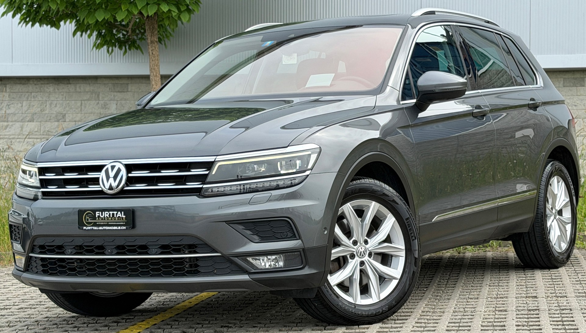 VW Tiguan 2.0 TDI SCR Highline 4Motion DSG-showroom-element-3