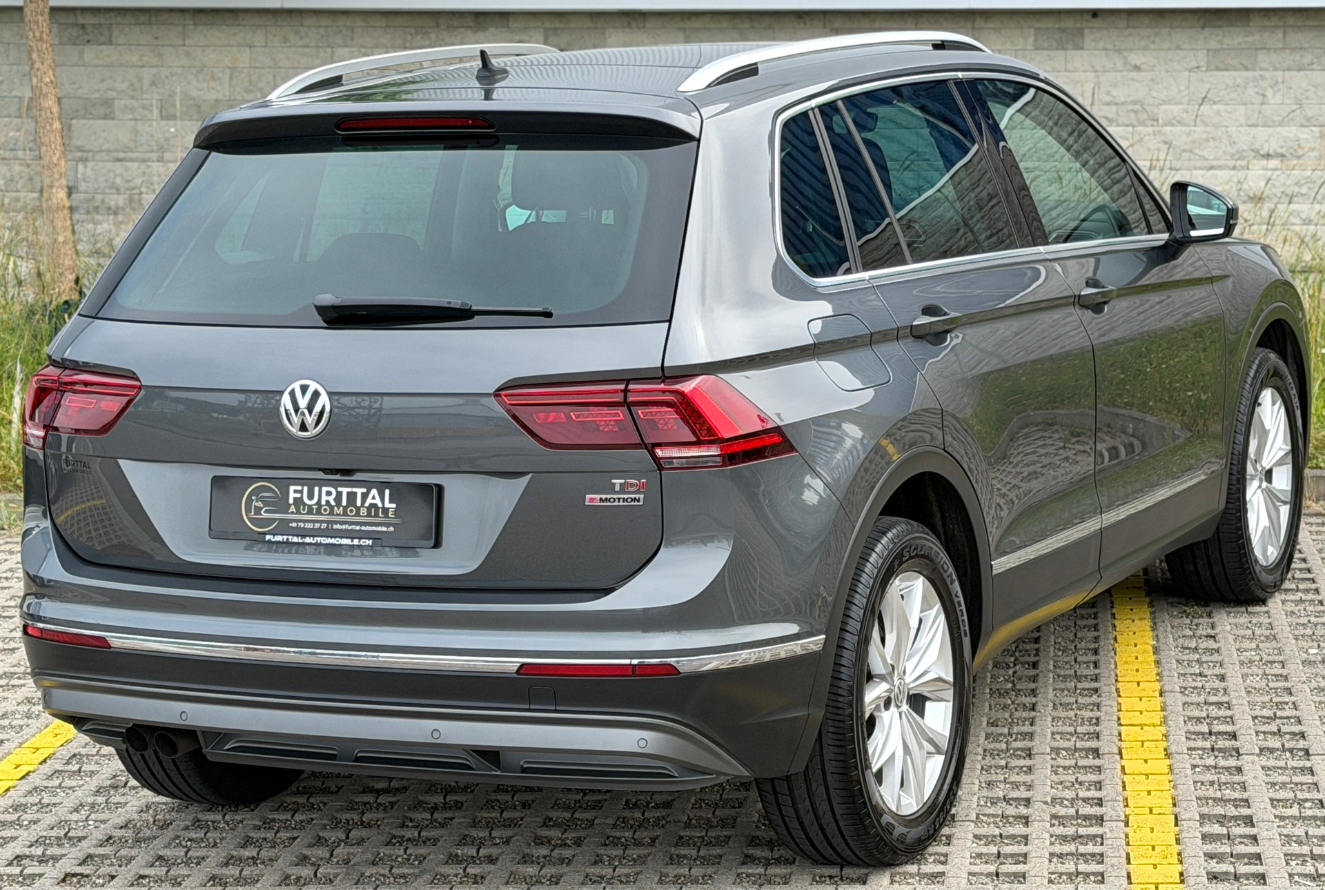 VW Tiguan 2.0 TDI SCR Highline 4Motion DSG-image-8