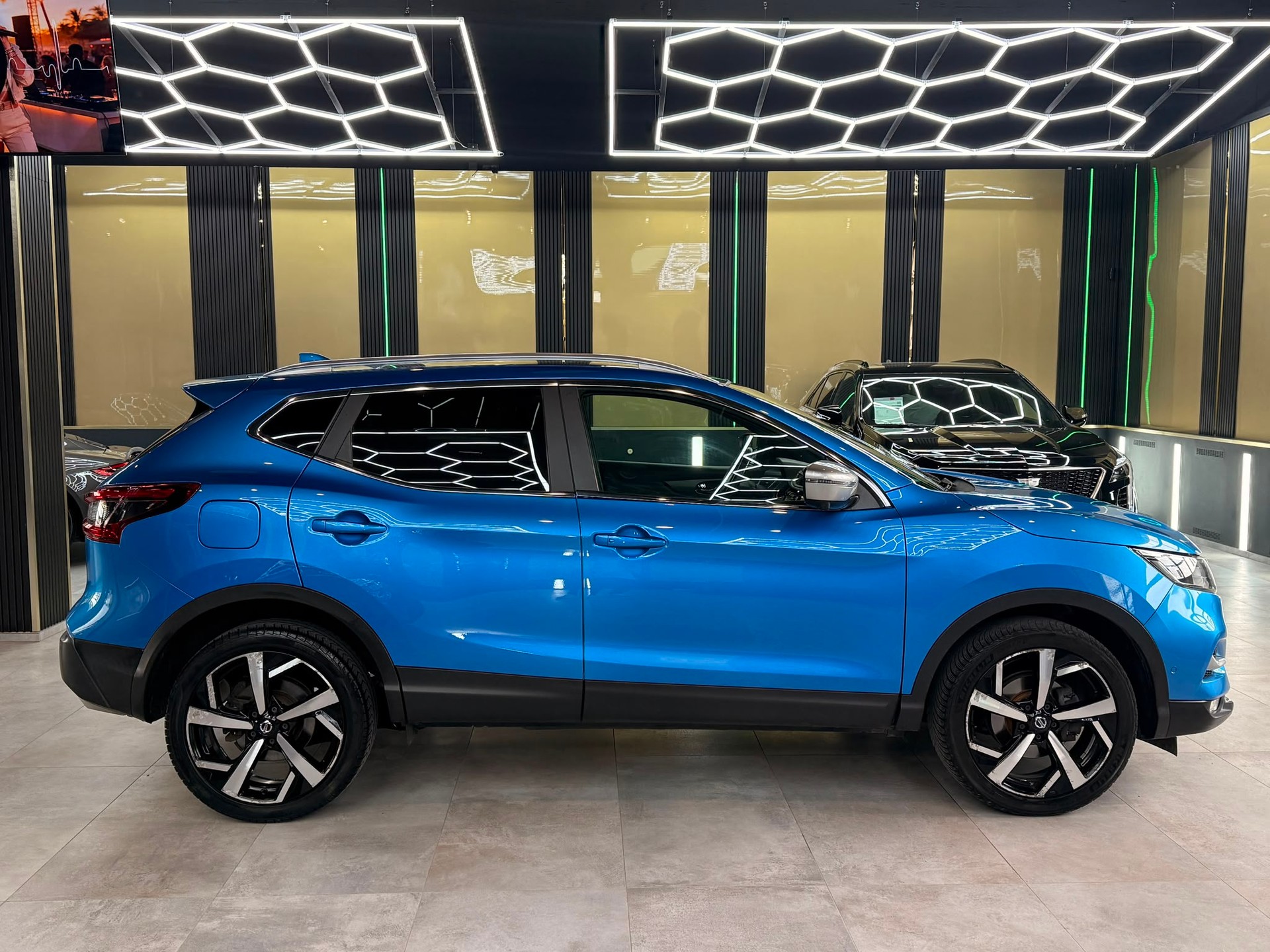NISSAN Qashqai 1.6 dCi tekna Xtronic CVT-showroom-element-3