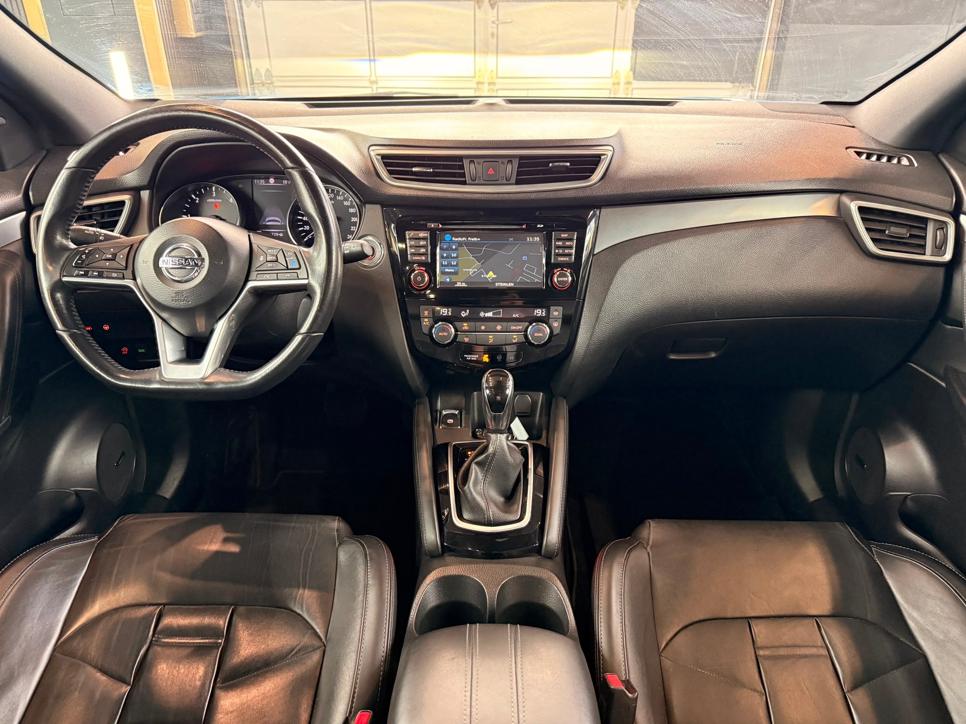 NISSAN Qashqai 1.6 dCi tekna Xtronic CVT-image-10