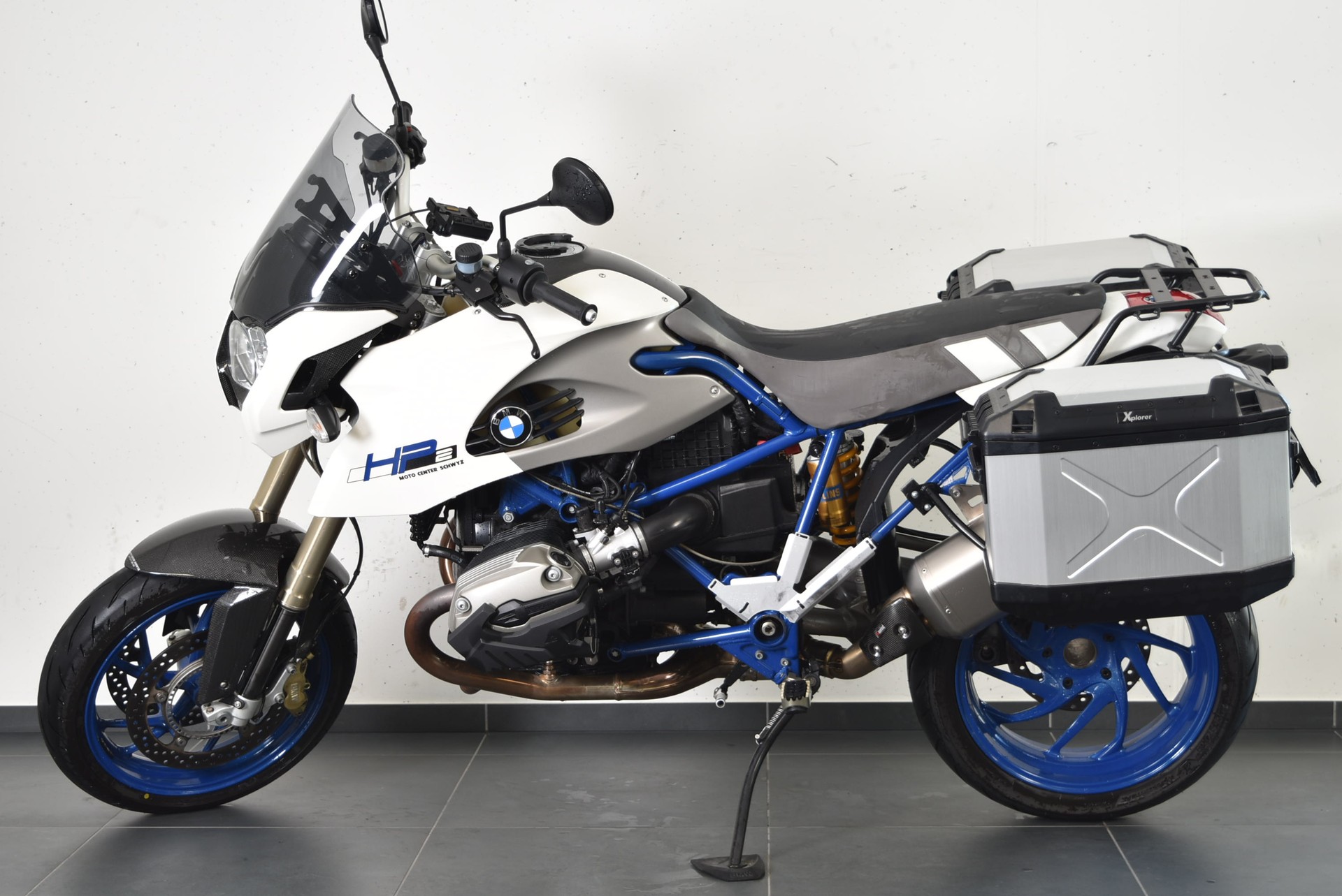 BMW HP2 Megamoto-image-0