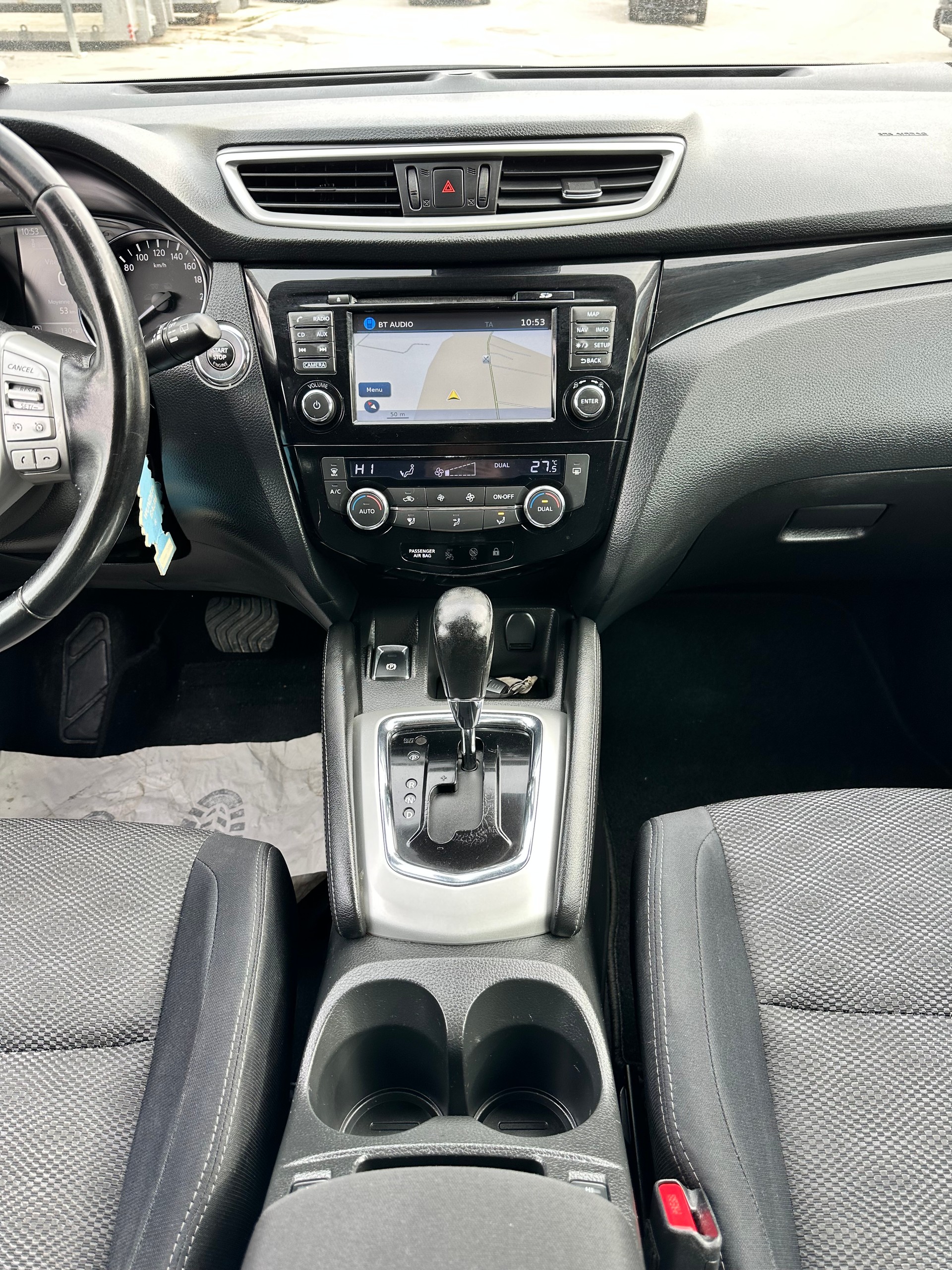 NISSAN Qashqai 1.2 DIG-T N-Connecta Xtronic CVT-image-11