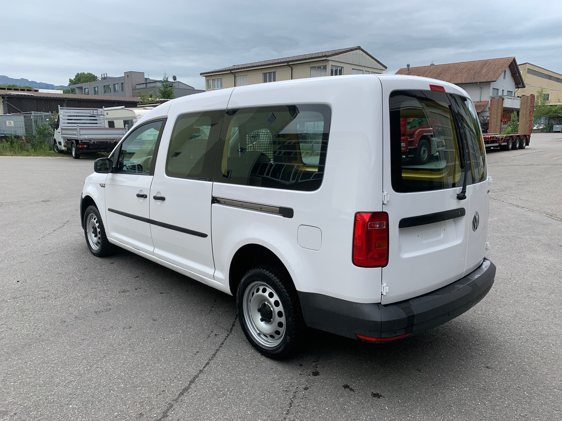 VW Caddy Maxi 2.0TDI 4Mot. BlueMotion Technology DSG-showroom-element-1