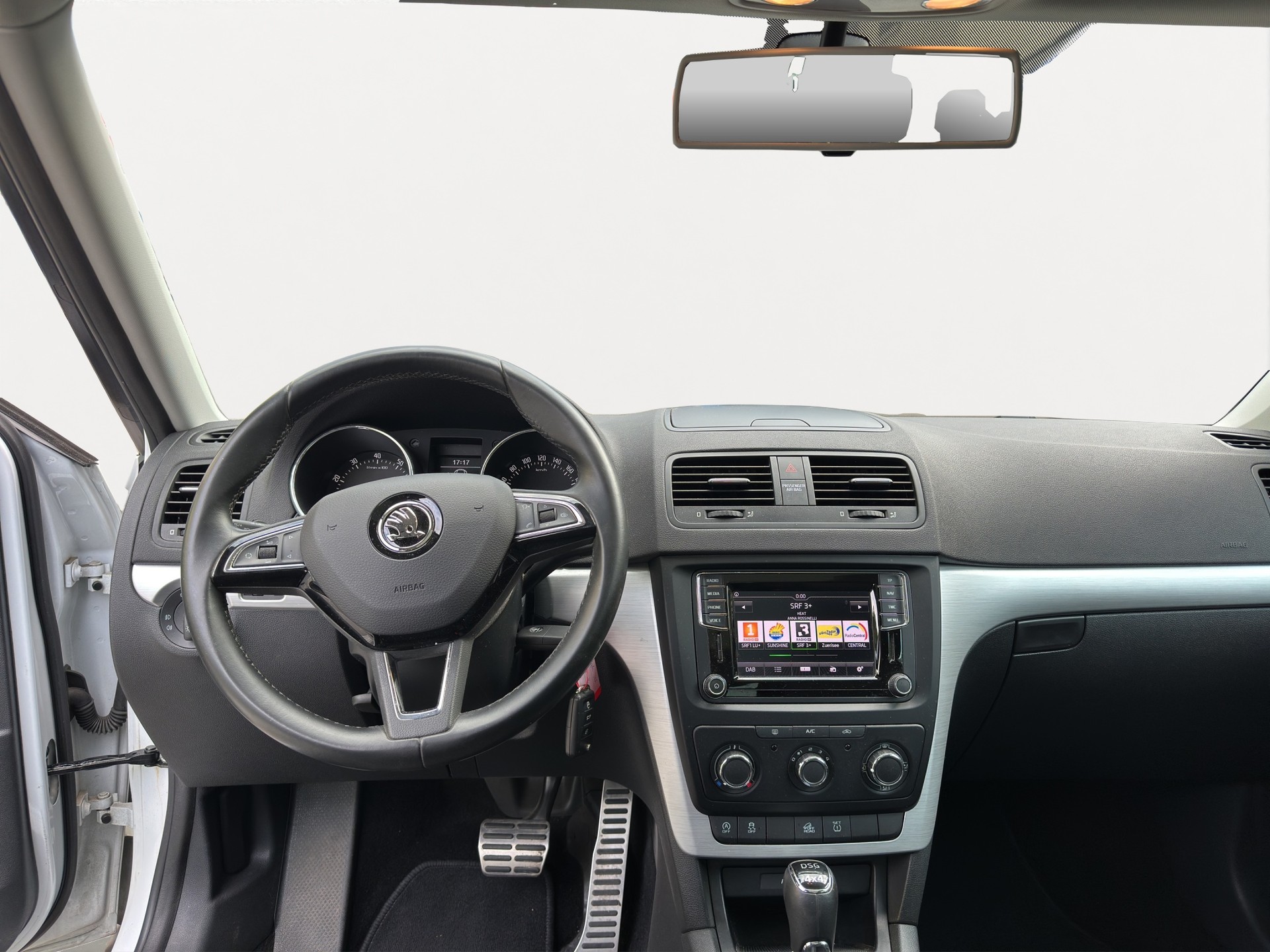 SKODA Yeti 1.4 TSI Style 4x4 DSG-image-7