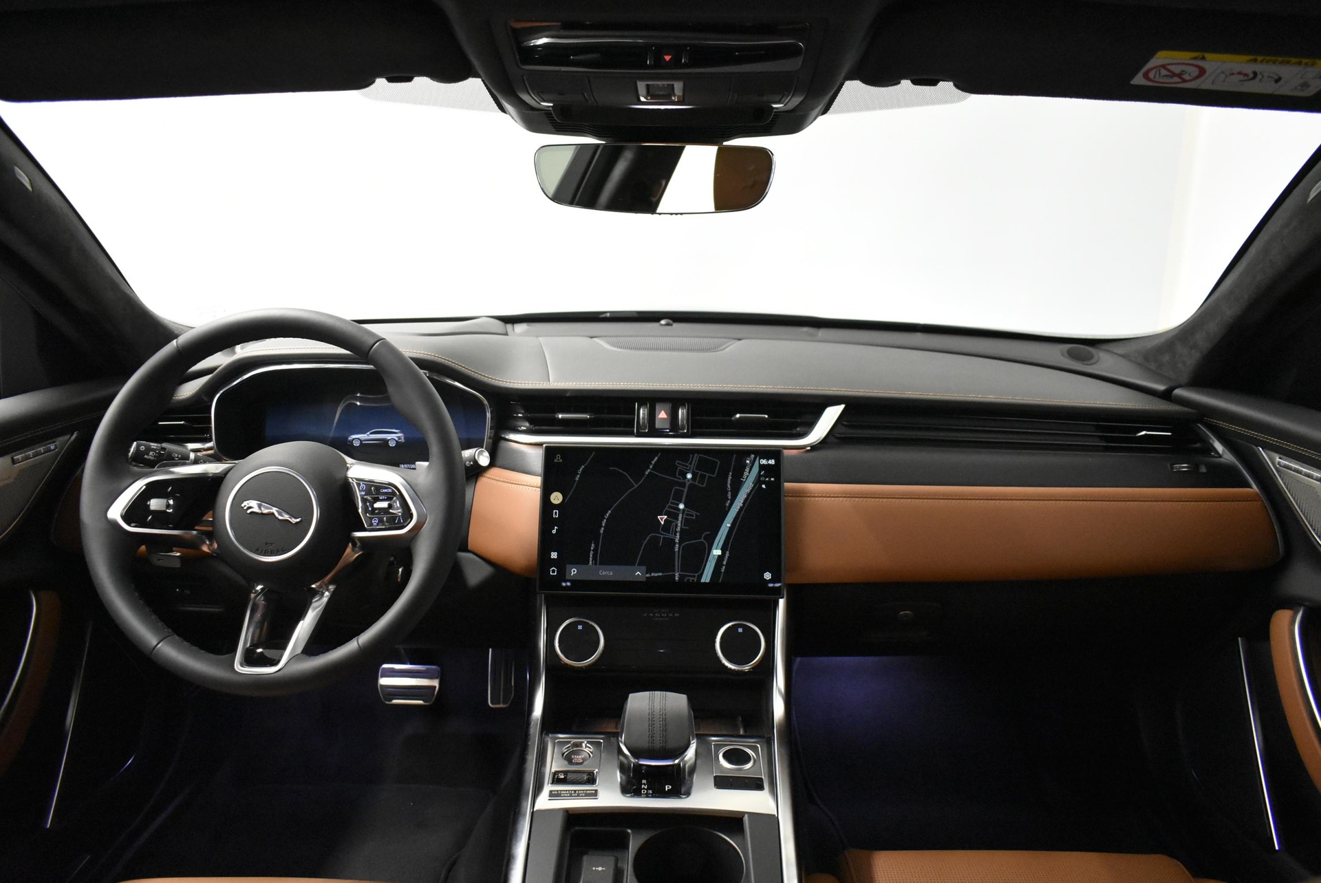 JAGUAR XF Sportbrake 2.0 I4 300 Sport AWD - Pneumatici invernali & Servizi inclusi - Tasso leasing 1.99%!-image-11