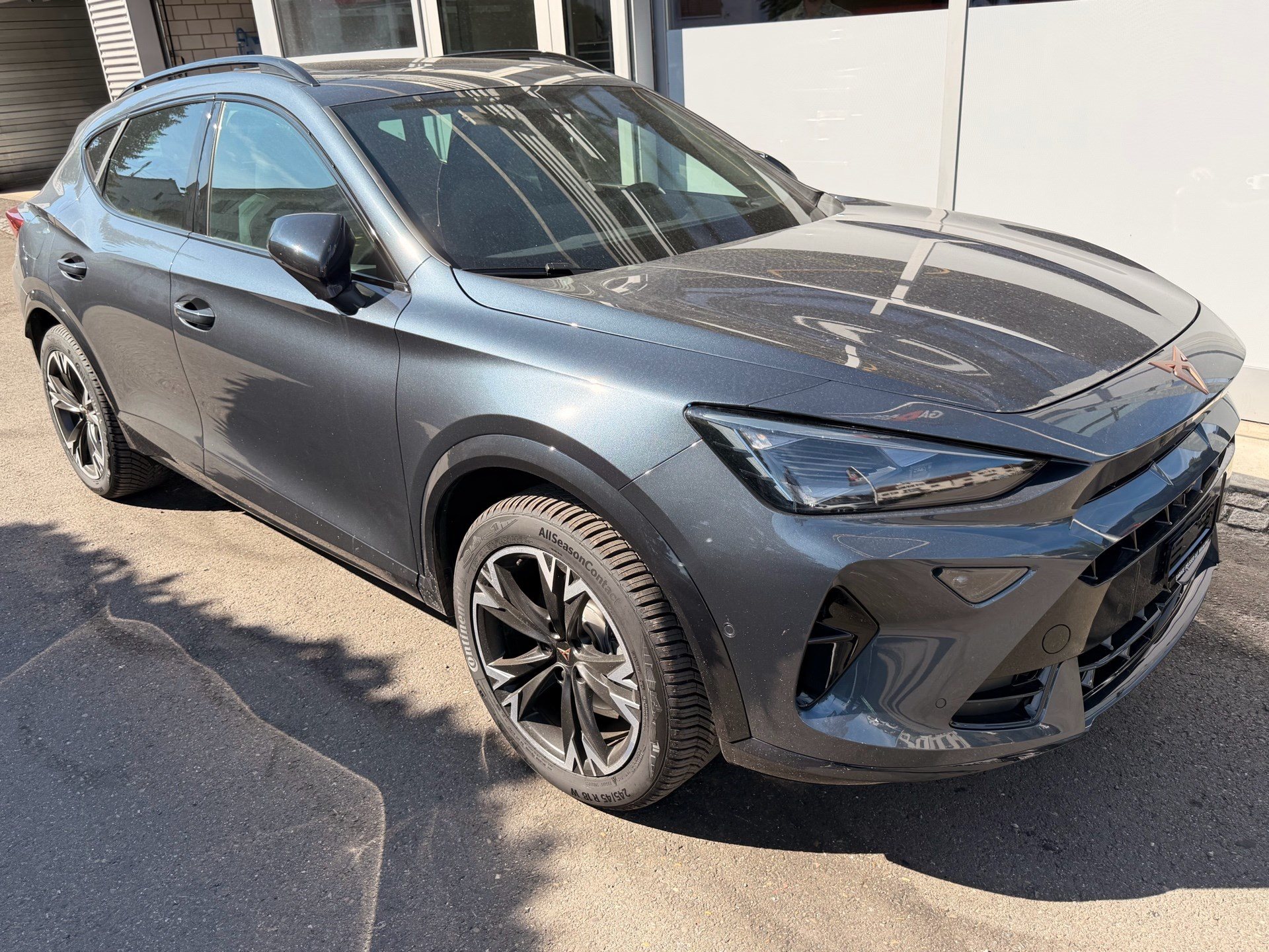 CUPRA Formentor 1.5 TSI e-Hybrid 204 PS *** ANHÄNGERKUPPLUNG ***-showroom-element-2