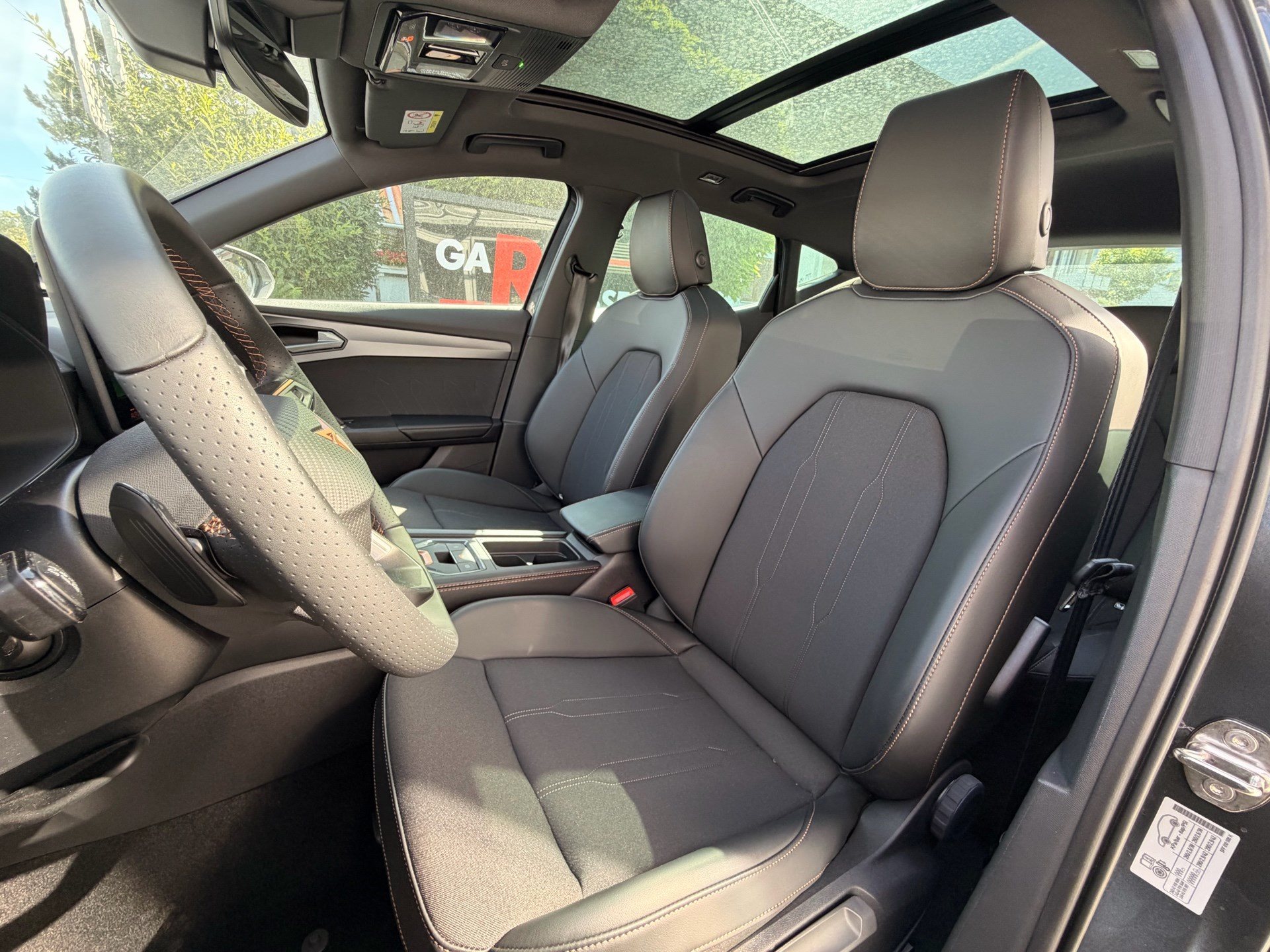 CUPRA Formentor 1.5 TSI e-Hybrid 204 PS *** ANHÄNGERKUPPLUNG ***-image-6