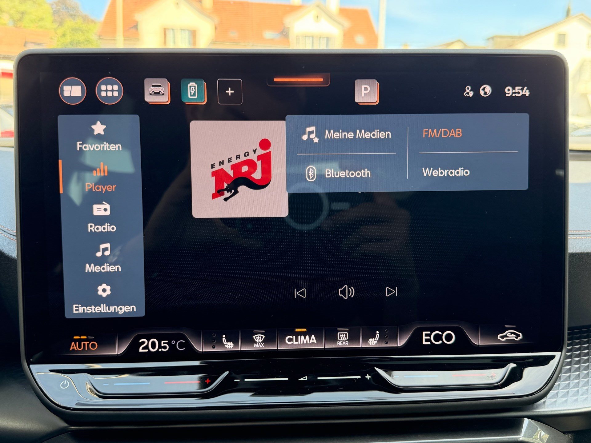 CUPRA Formentor 1.5 TSI e-Hybrid 204 PS *** ANHÄNGERKUPPLUNG ***-image-21