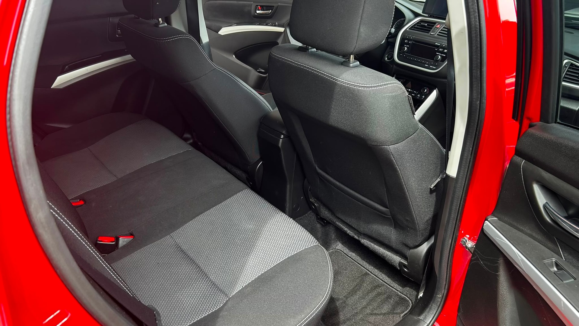 SUZUKI SX4 S-Cross 1.6 16V Sergio Cellano 4WD CVT7-image-12