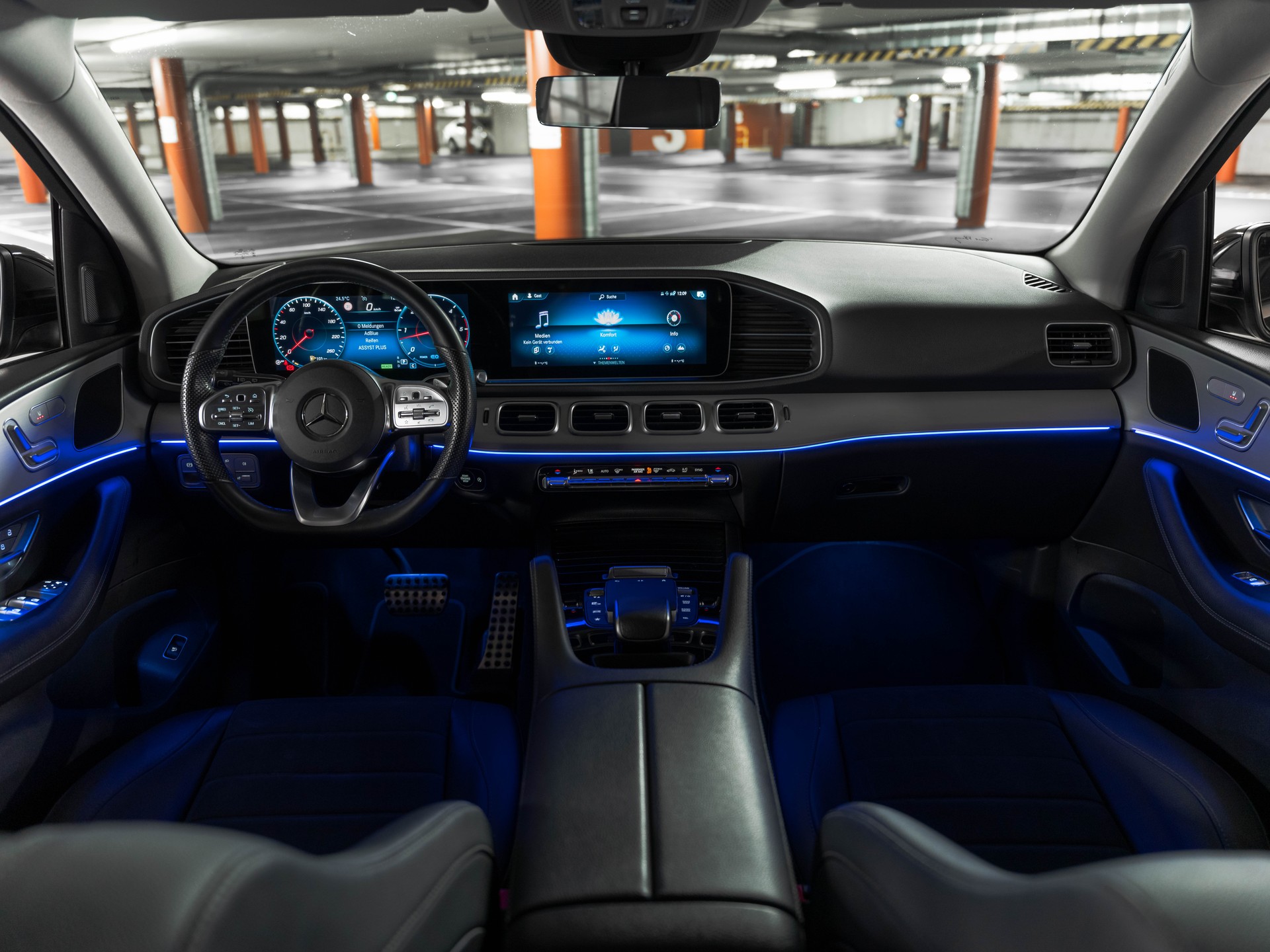 MERCEDES-BENZ GLE 300 d 4Matic AMG Line 9G-Tronic-image-15