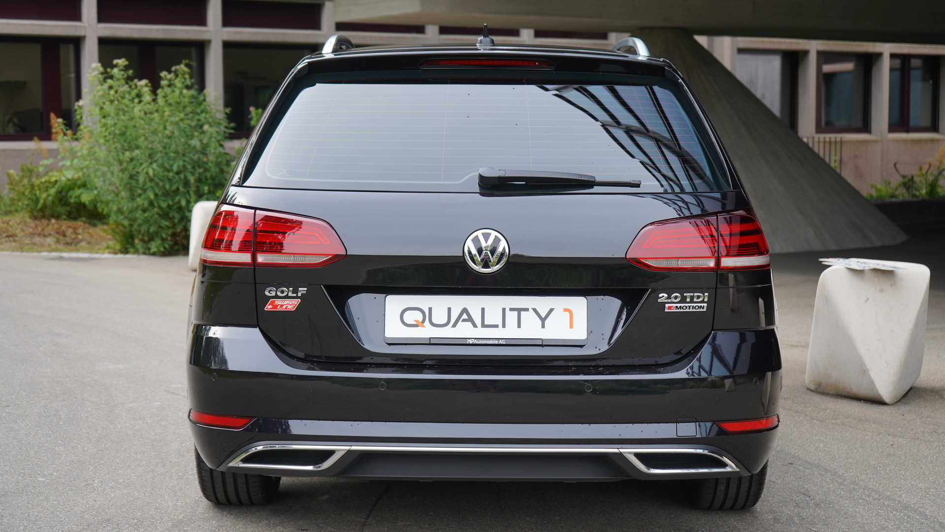 VW Golf Variant 2.0 TDI Highline 4Motion DSG-showroom-element-3