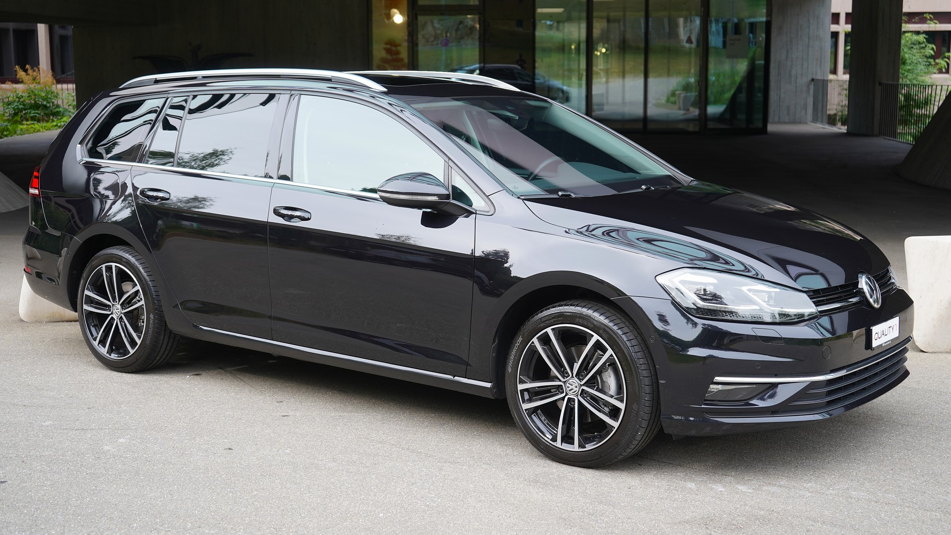 VW Golf Variant 2.0 TDI Highline 4Motion DSG