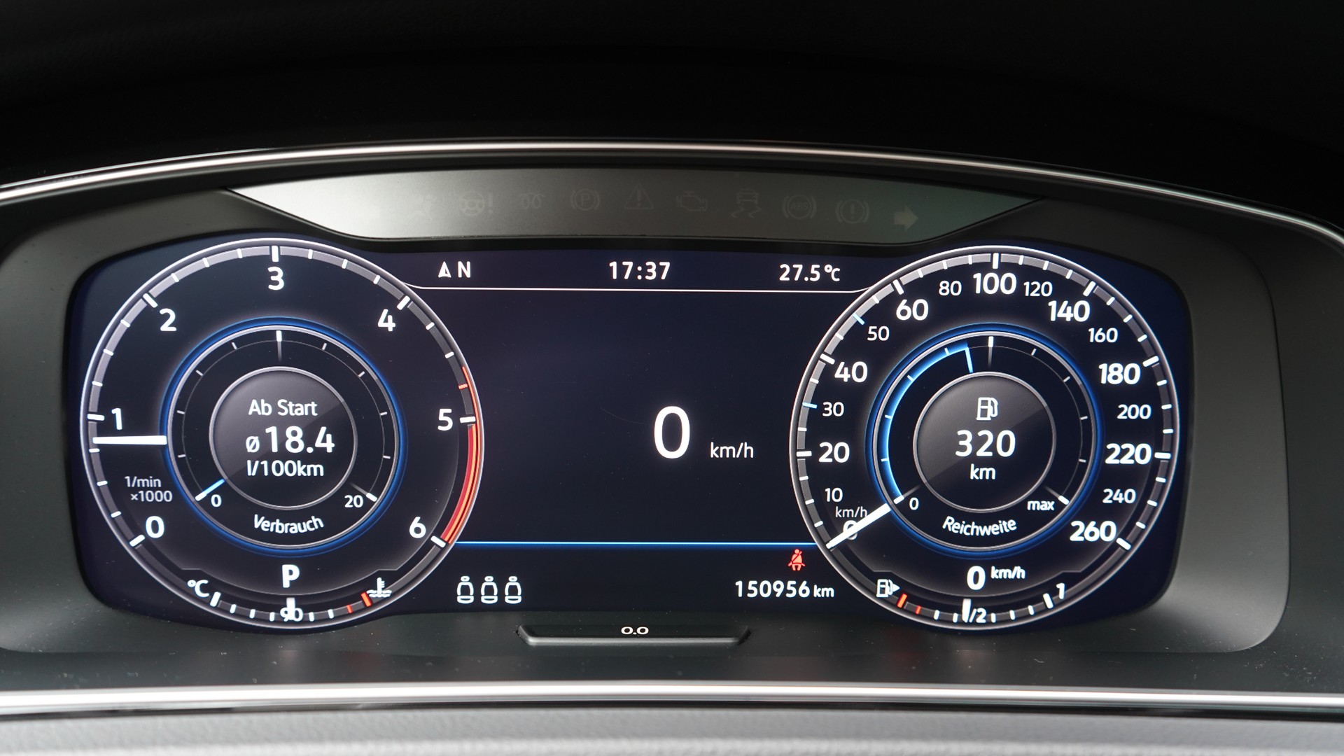 VW Golf Variant 2.0 TDI Highline 4Motion DSG-image-8