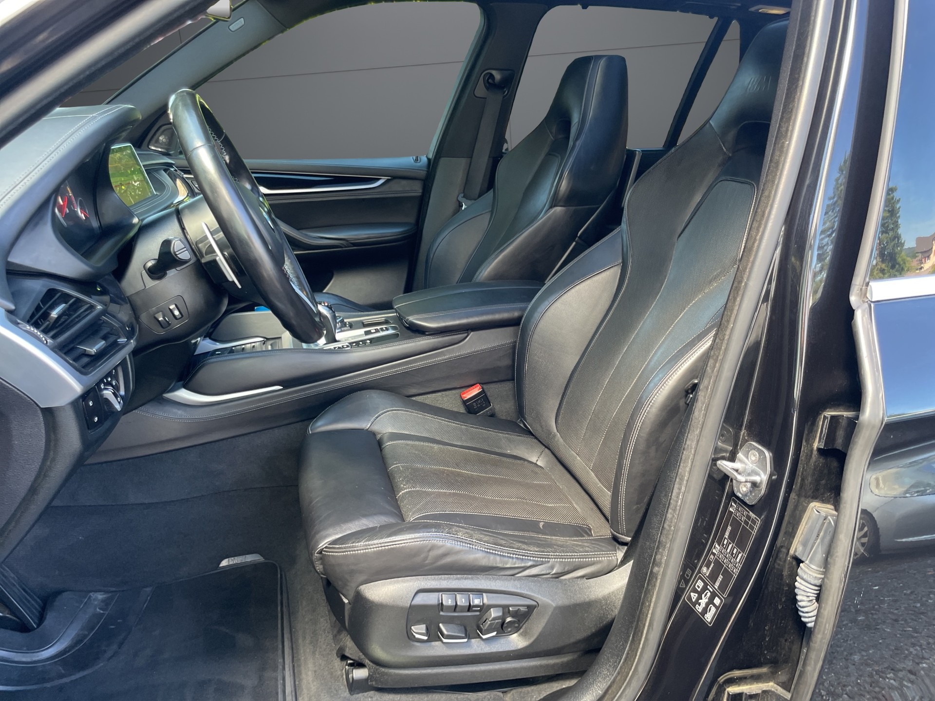 BMW X5M Steptronic-image-7