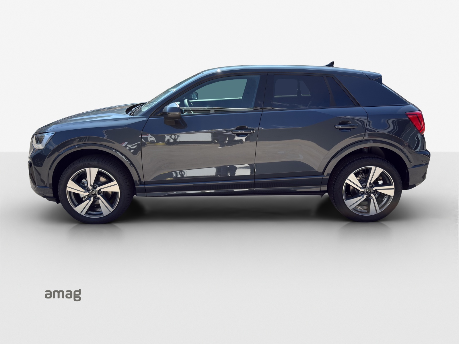 AUDI Q2 35 TFSI advanced S-tronic-showroom-element-1