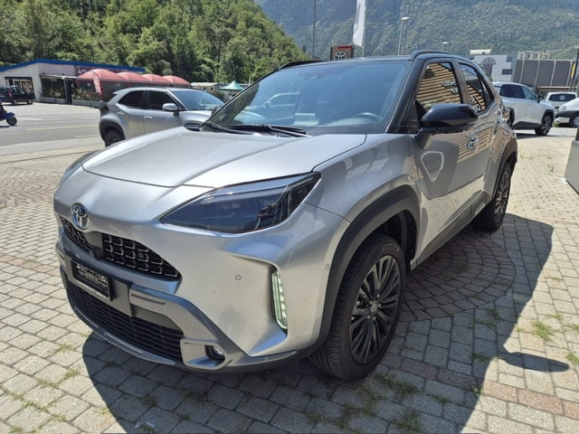 TOYOTA Yaris Cross 1.5 Adventure e-CVT AWDi-showroom-element-1