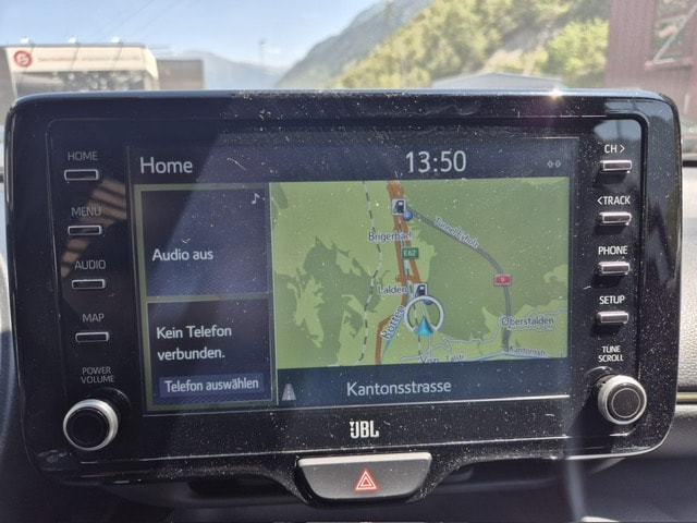 TOYOTA Yaris Cross 1.5 Adventure e-CVT AWDi-image-6