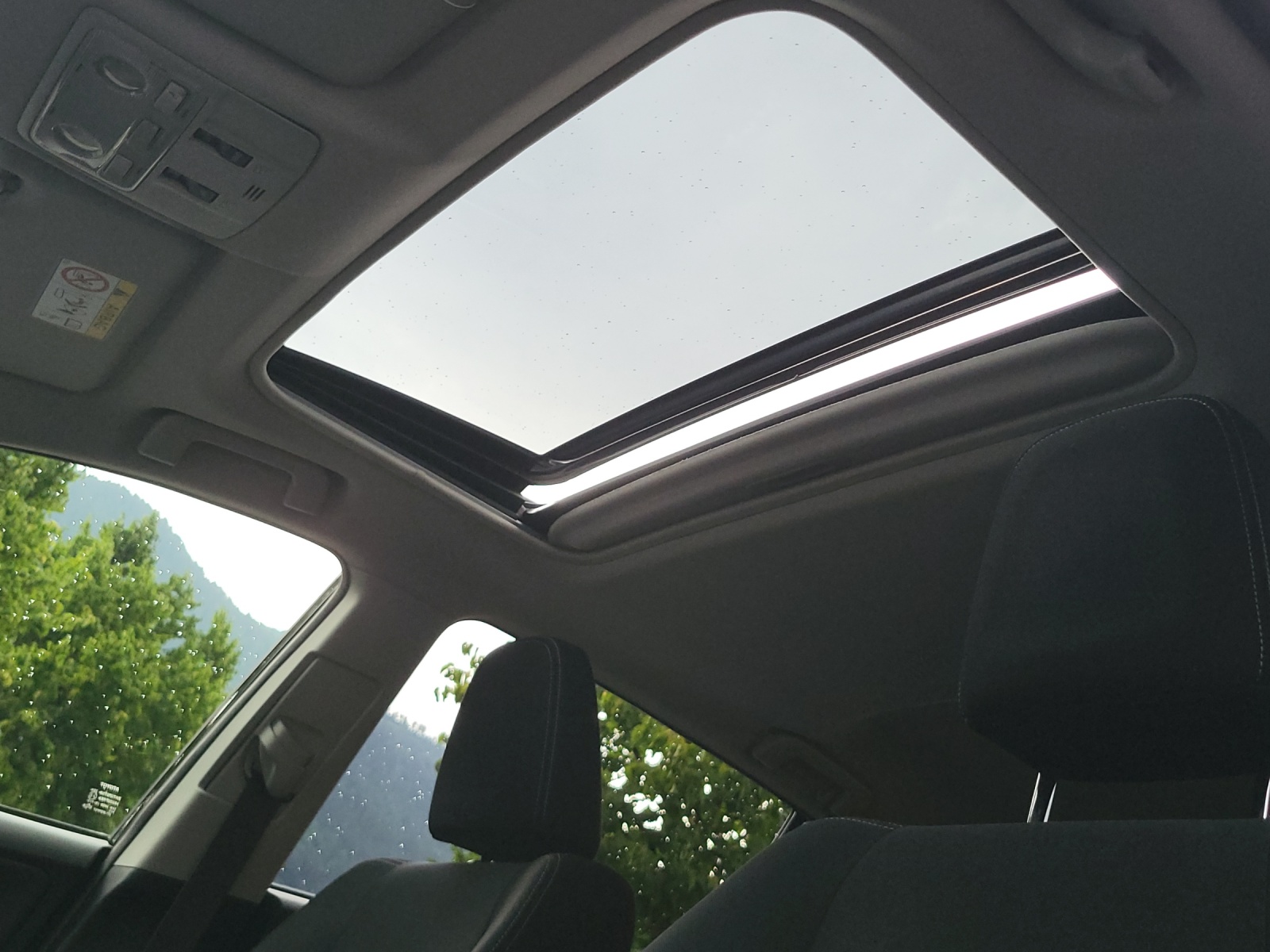 TOYOTA RAV-4 2.0i VMa Sol-image-17