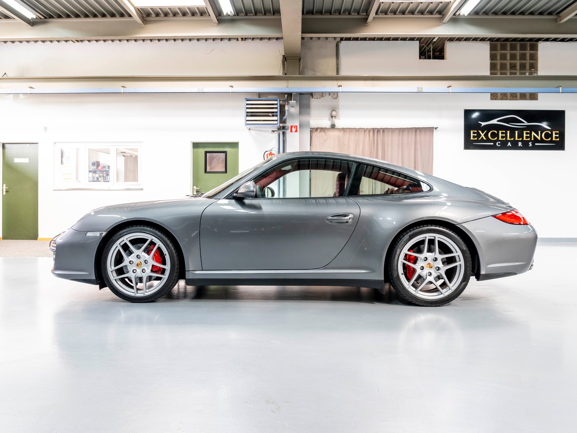 PORSCHE 911 Carrera 4S PDK-showroom-element-3