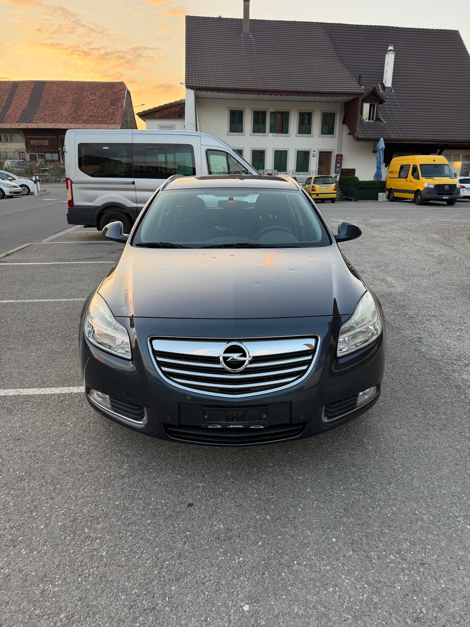 OPEL Insignia Sports Tourer 1.6 Turbo Cosmo