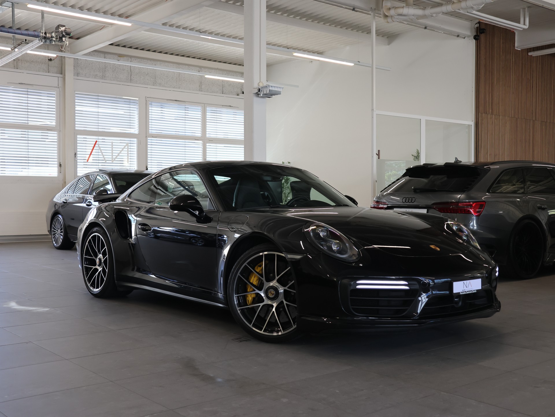 PORSCHE 911 Turbo S PDK *Rückfahrkamera* *Bose* *Panoramadach*