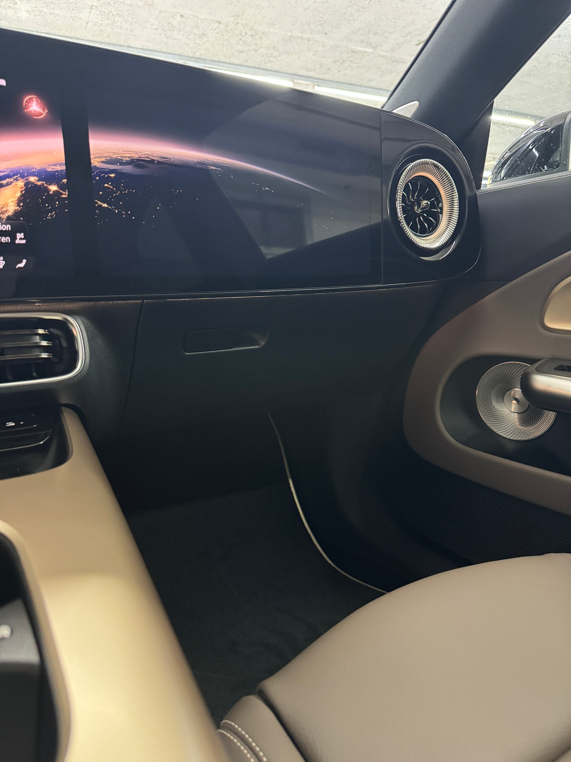MERCEDES-BENZ CLA 350 4 Matic EQ-image-11