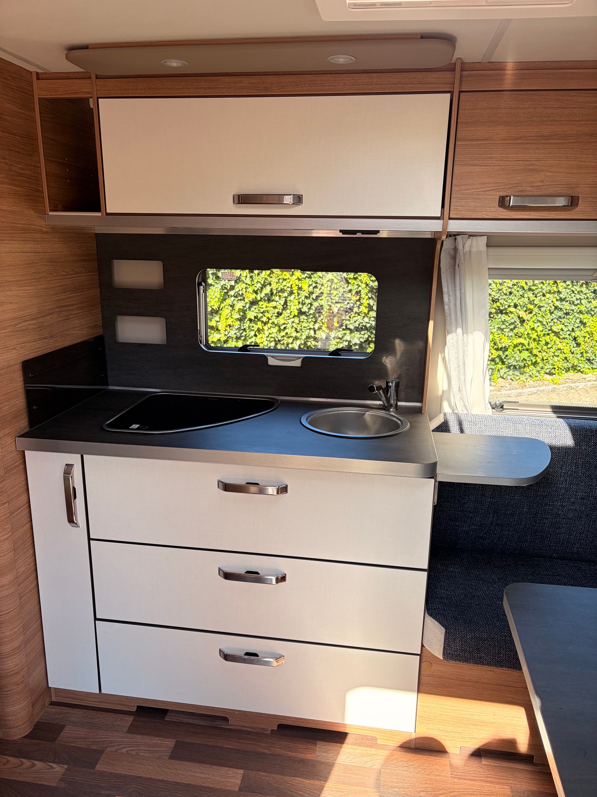 WEINSBERG CaraOnw 550 UK-image-7