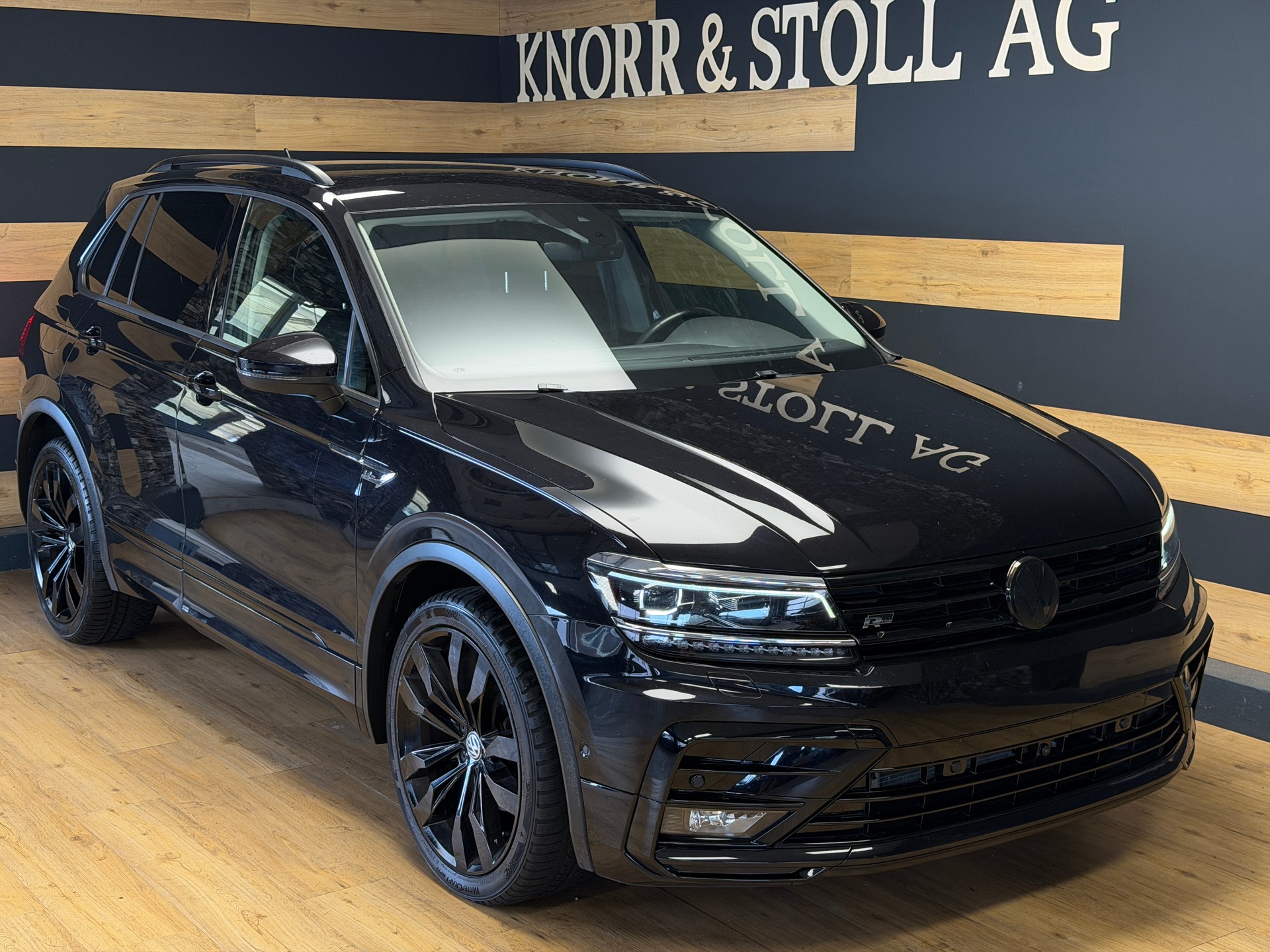 VW Tiguan 1.5TSI Evo Comfortline DSG-showroom-element-3