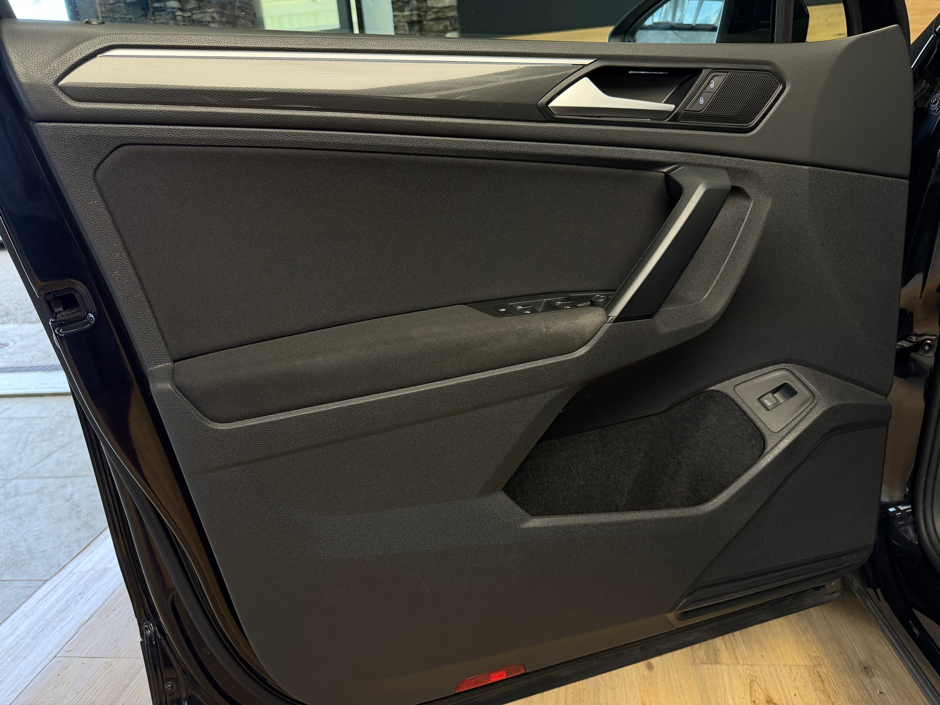 VW Tiguan 1.5TSI Evo Comfortline DSG-image-16