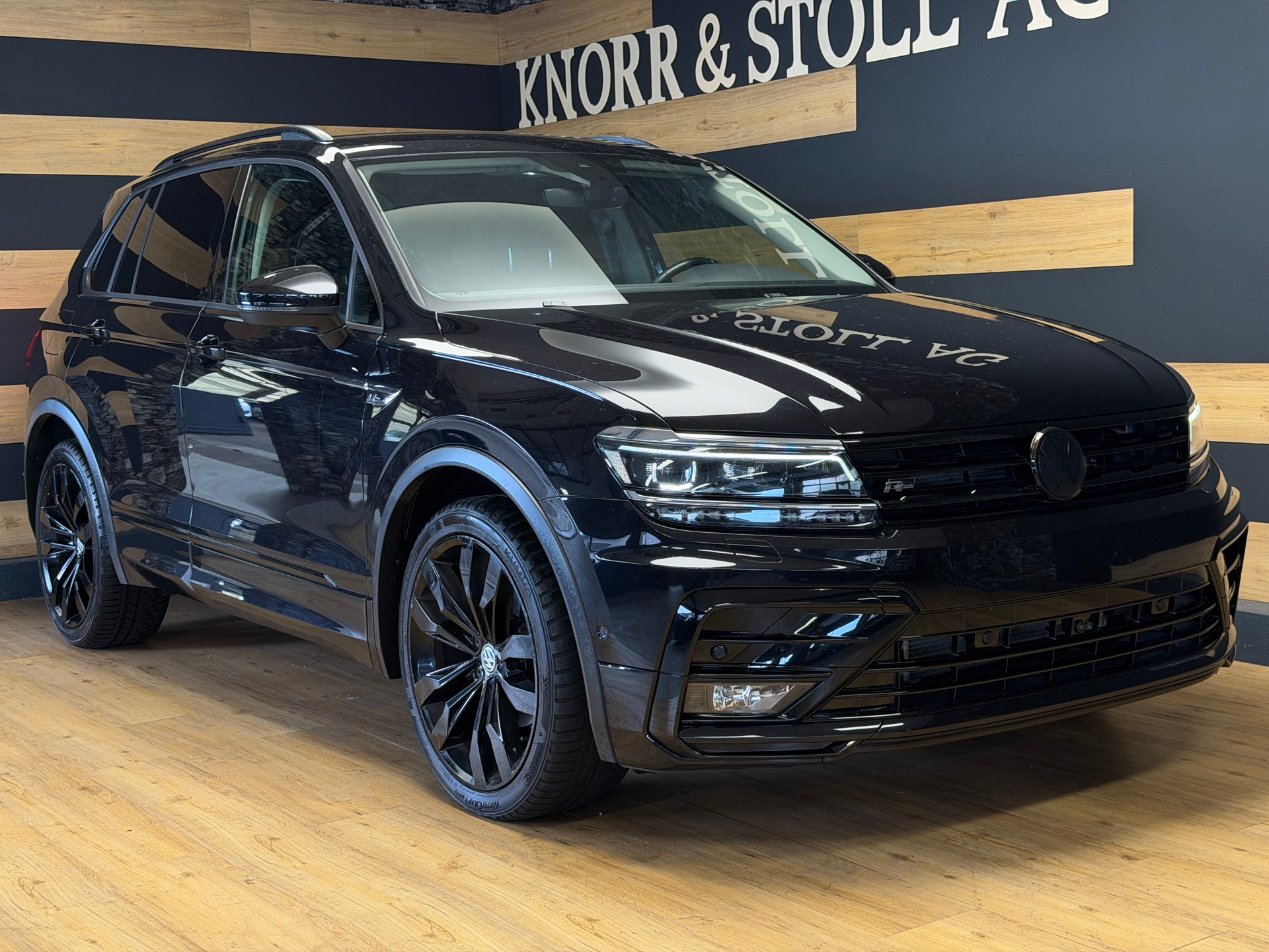 VW Tiguan 1.5TSI Evo Comfortline DSG-showroom-element-1