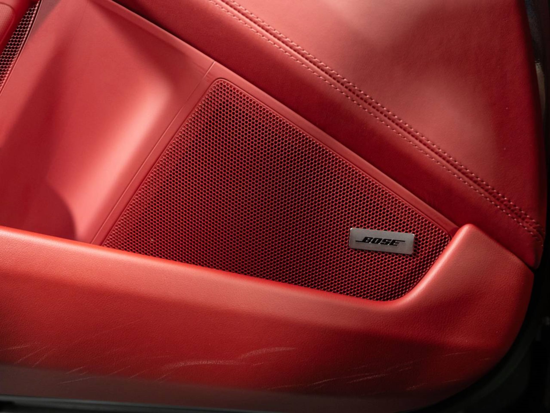 PORSCHE 911 Targa 4 GTS-image-21