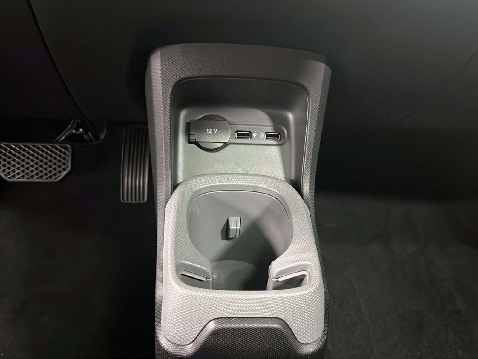 LEAPMOTOR T03 37kWh-image-20