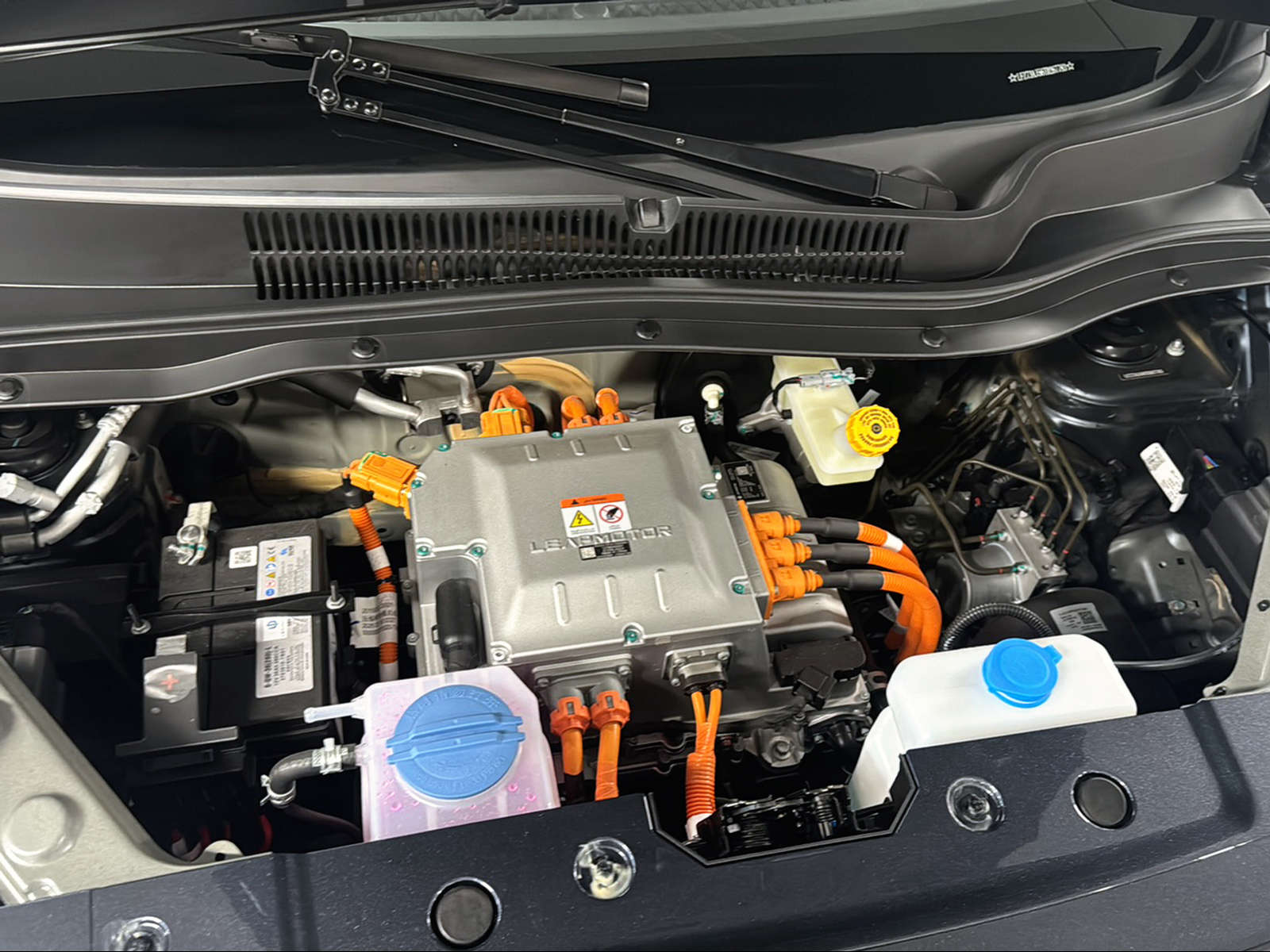 LEAPMOTOR T03 37kWh-image-13