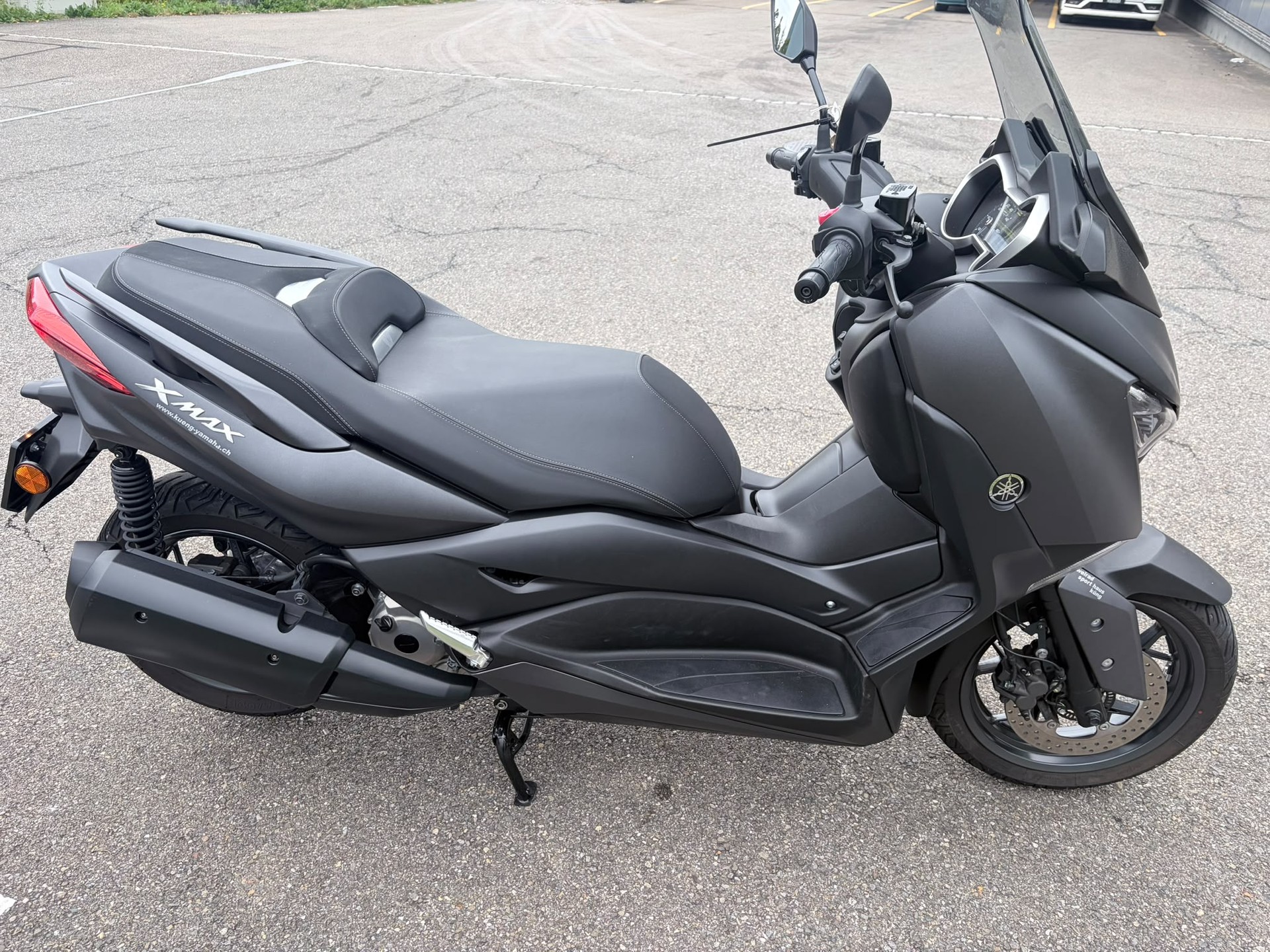YAMAHA X-Max CZD 300 ABS-image-0