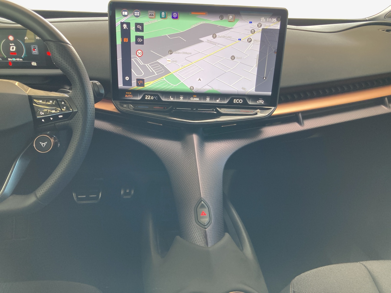 CUPRA Tavascan Type 8 77 kWh VZ-image-11