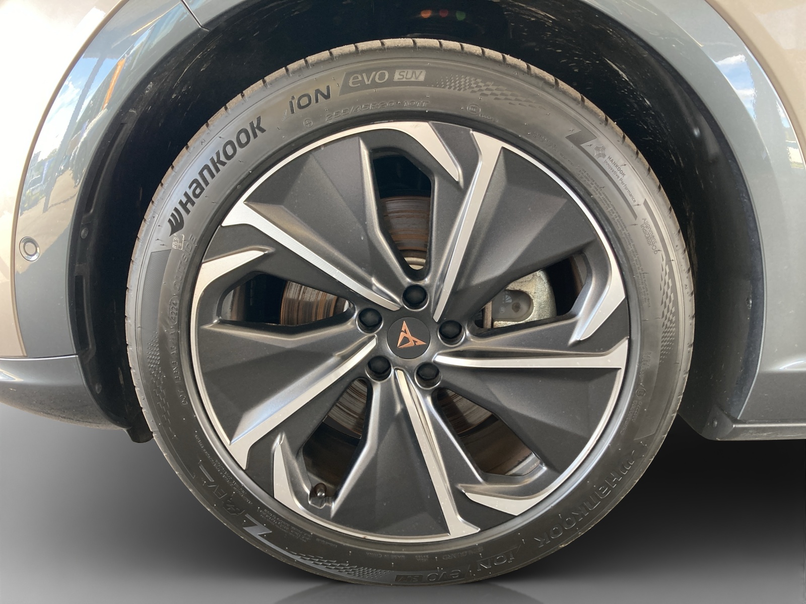 CUPRA Tavascan Type 8 77 kWh VZ-image-16