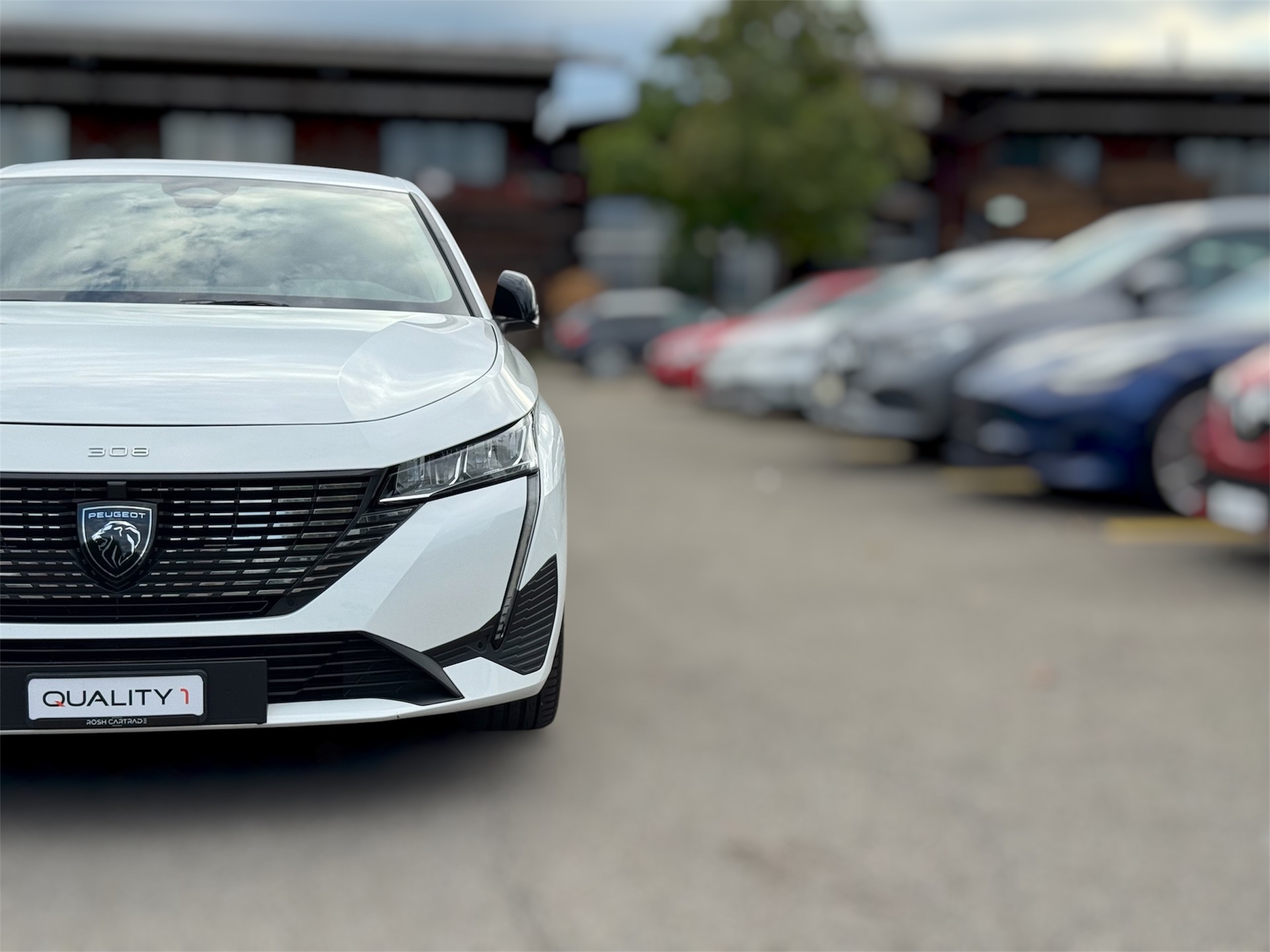 PEUGEOT 308 SW 1.5 BlueHDI Allure Pack EAT8-image-14