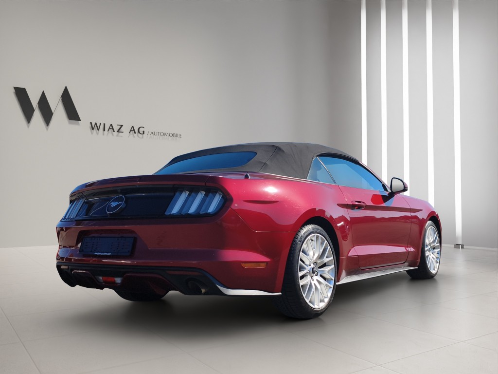 FORD Mustang Convertible 2.3 EcoBoost-image-5