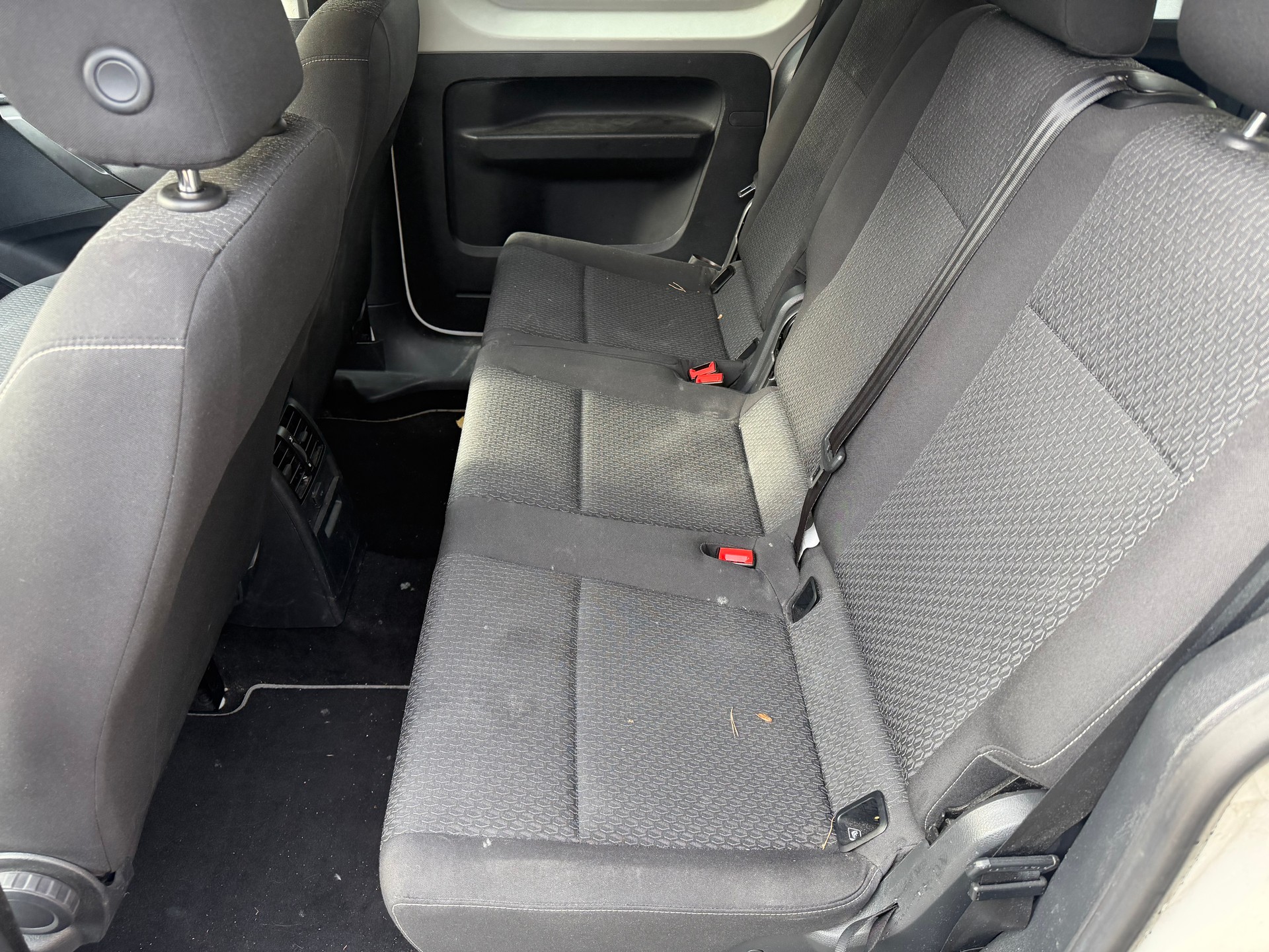 VW Caddy 1.4 TSI Comfortline DSG-image-9