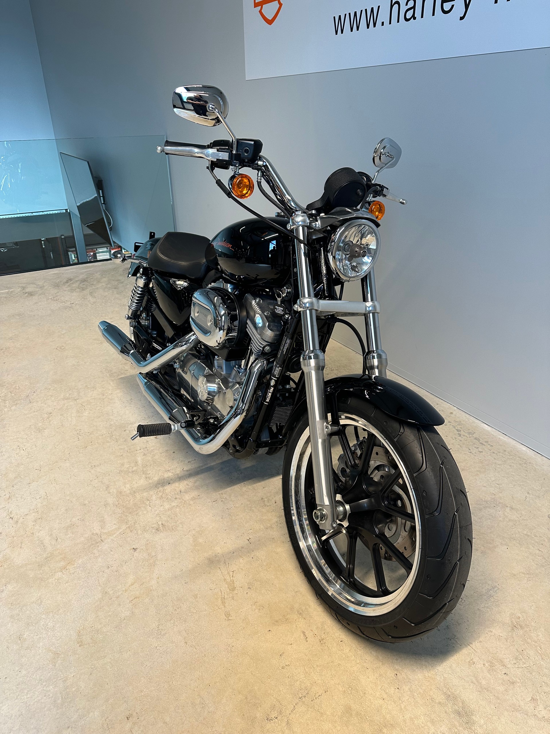 HARLEY-DAVIDSON XL 883 L Sportster Super Low-image-1