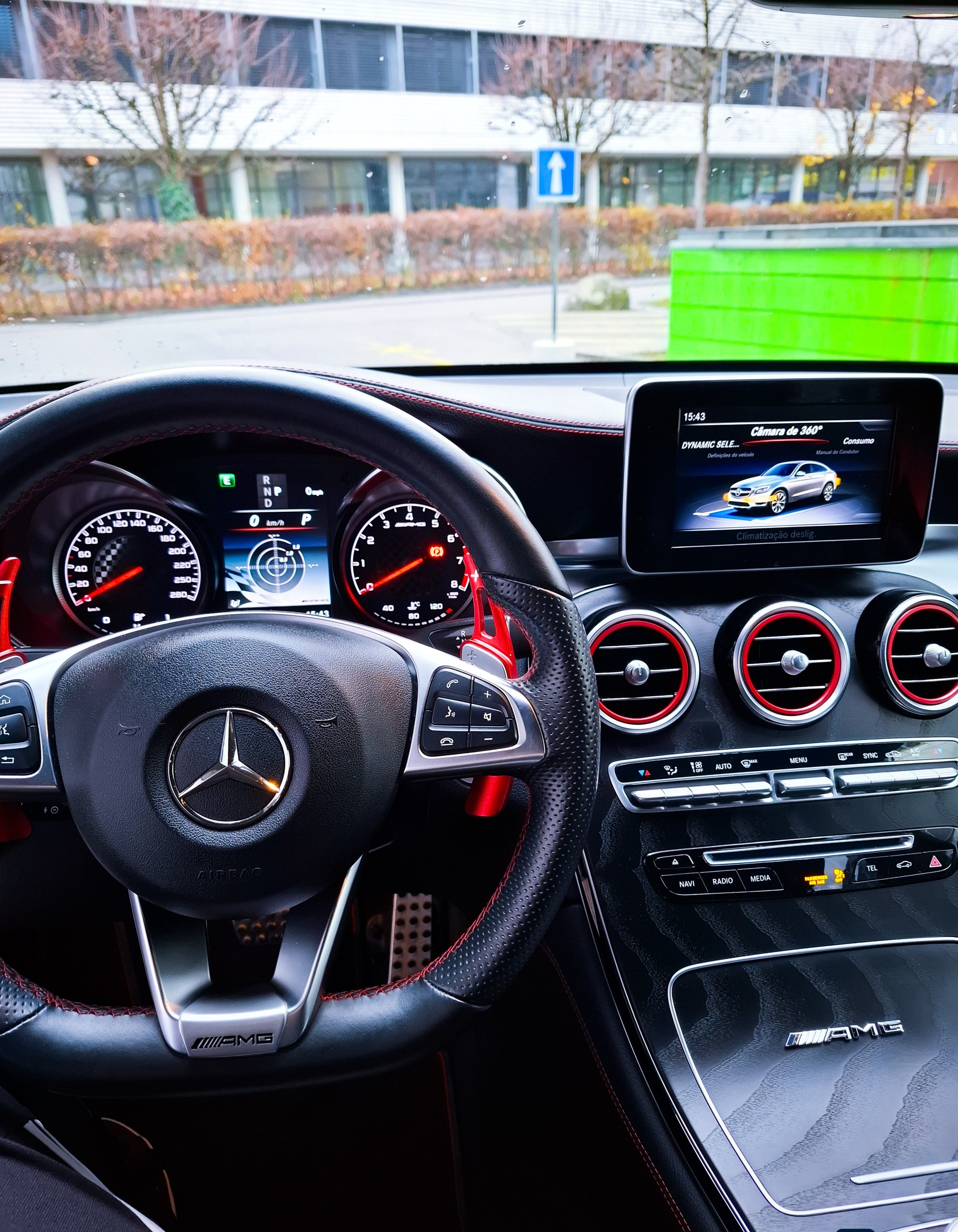 MERCEDES-BENZ GLC Coupé 43 AMG 4Matic 9G-Tronic-image-8