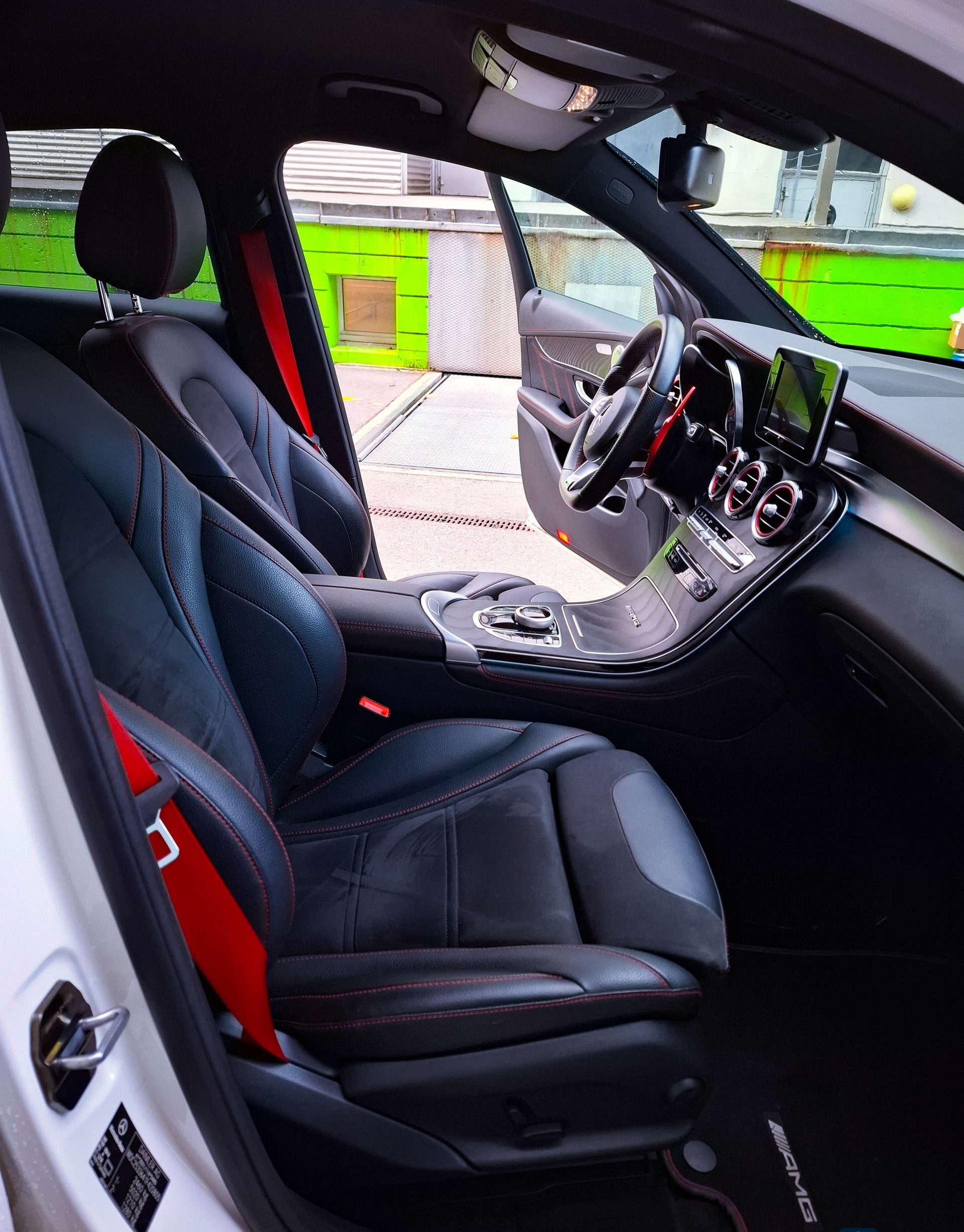 MERCEDES-BENZ GLC Coupé 43 AMG 4Matic 9G-Tronic-image-12