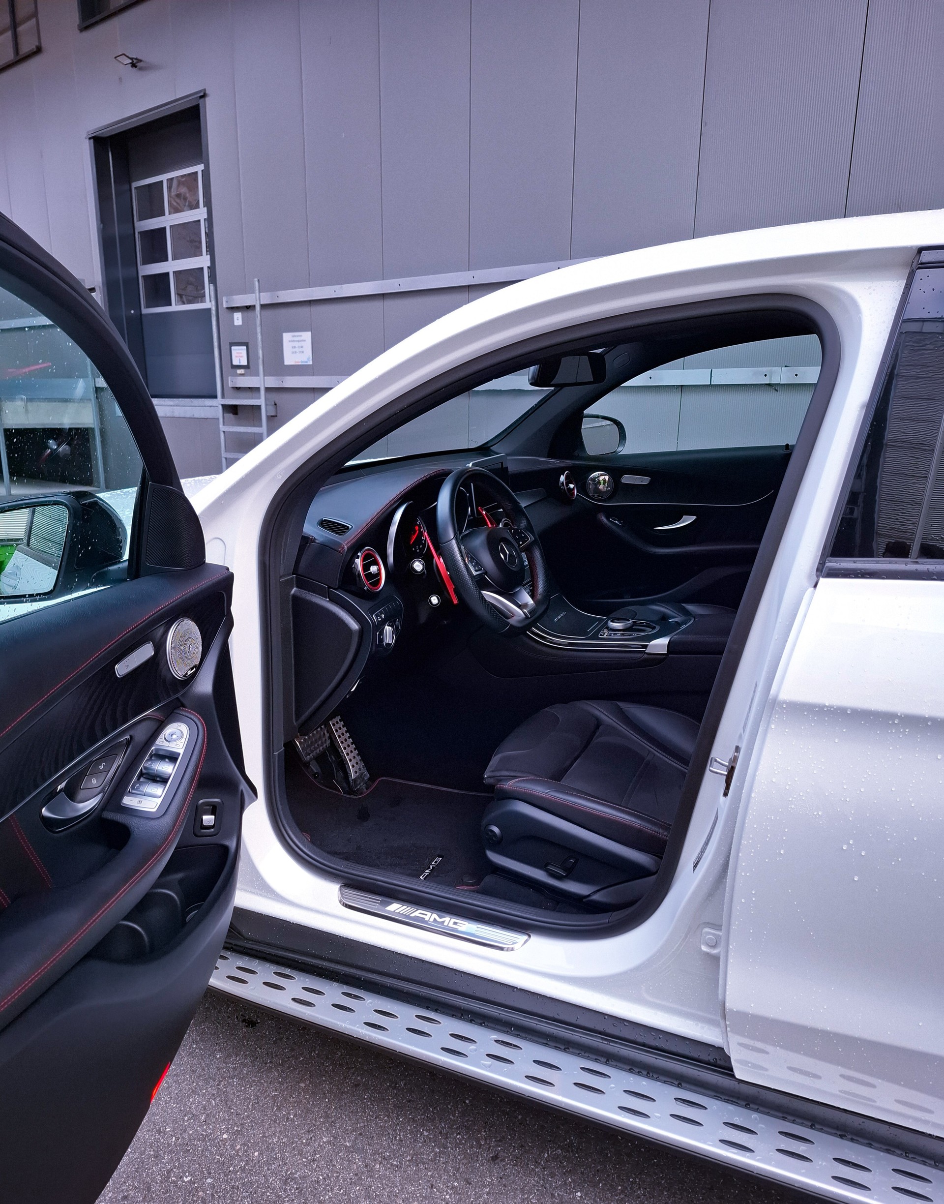 MERCEDES-BENZ GLC Coupé 43 AMG 4Matic 9G-Tronic-image-17