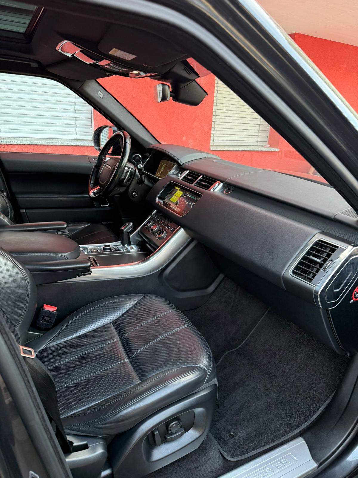 LAND ROVER Range Rover Sport 3.0 SDV6 HSE Dynamic Automatic-image-14
