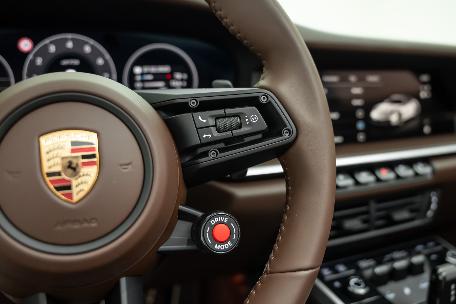 PORSCHE 911 Targa 4 GTS PDK-image-23