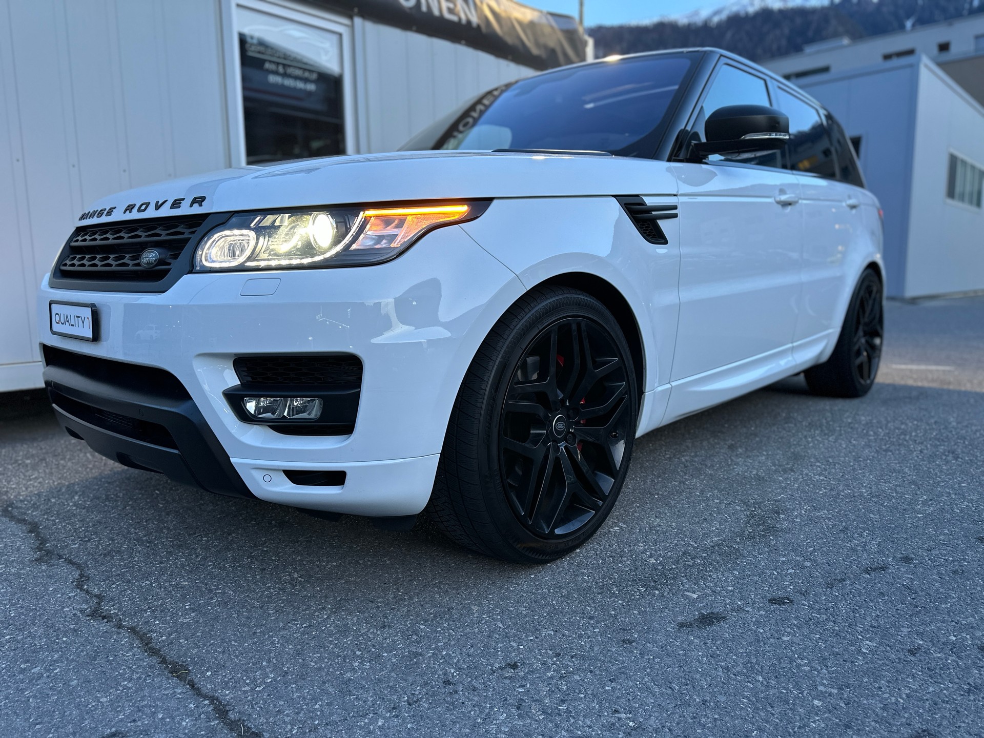 LAND ROVER Range Rover Sport 3.0 SDV6 HSE Dynamic Automatic *ZAHNRIEMEN ERSETZT*FRISCH AB MFK*22" ZOLL ALU 8 FACH*-image-9